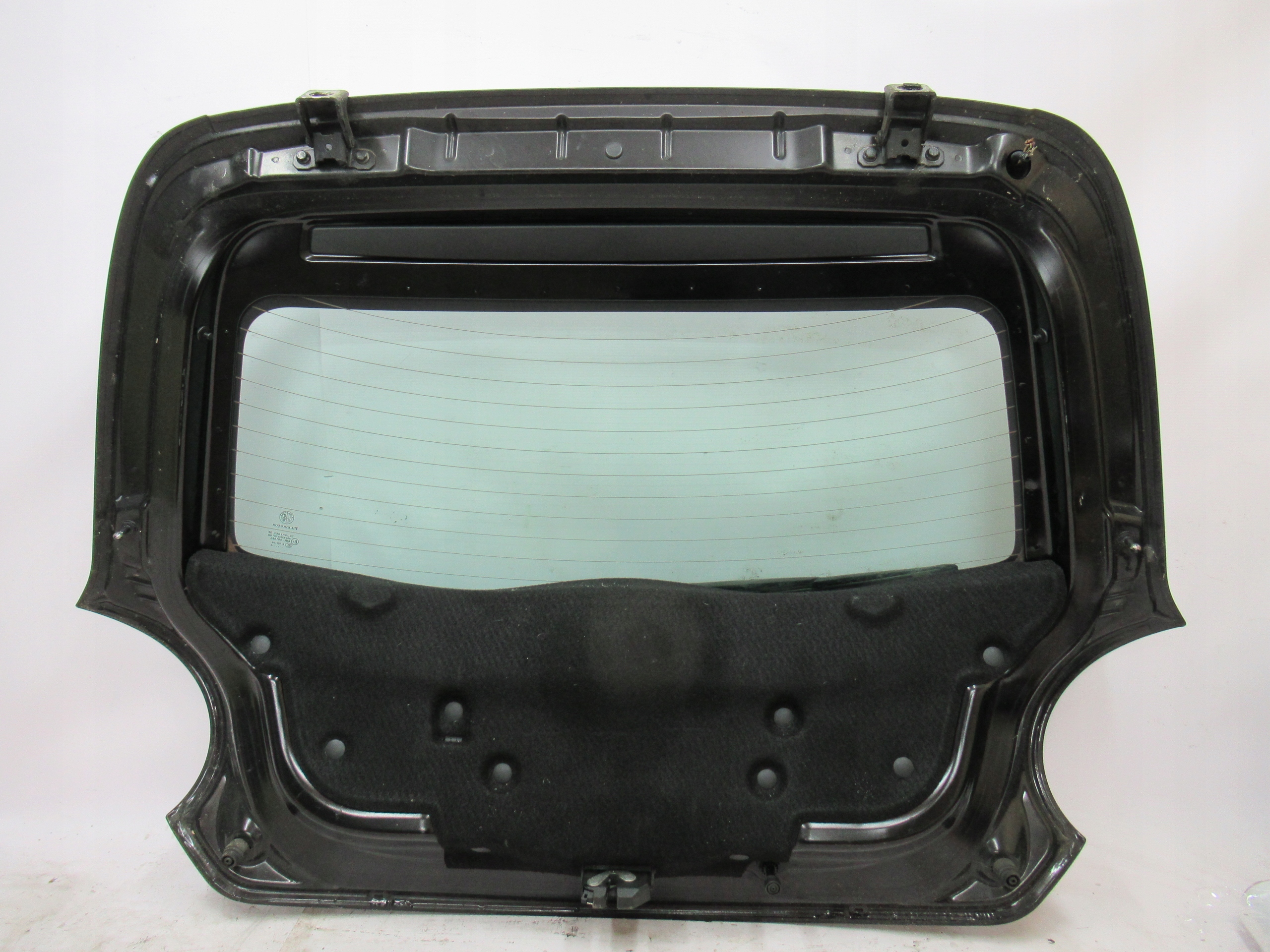 ZADNÁ KAPOTA ALFA ROMEO MITO