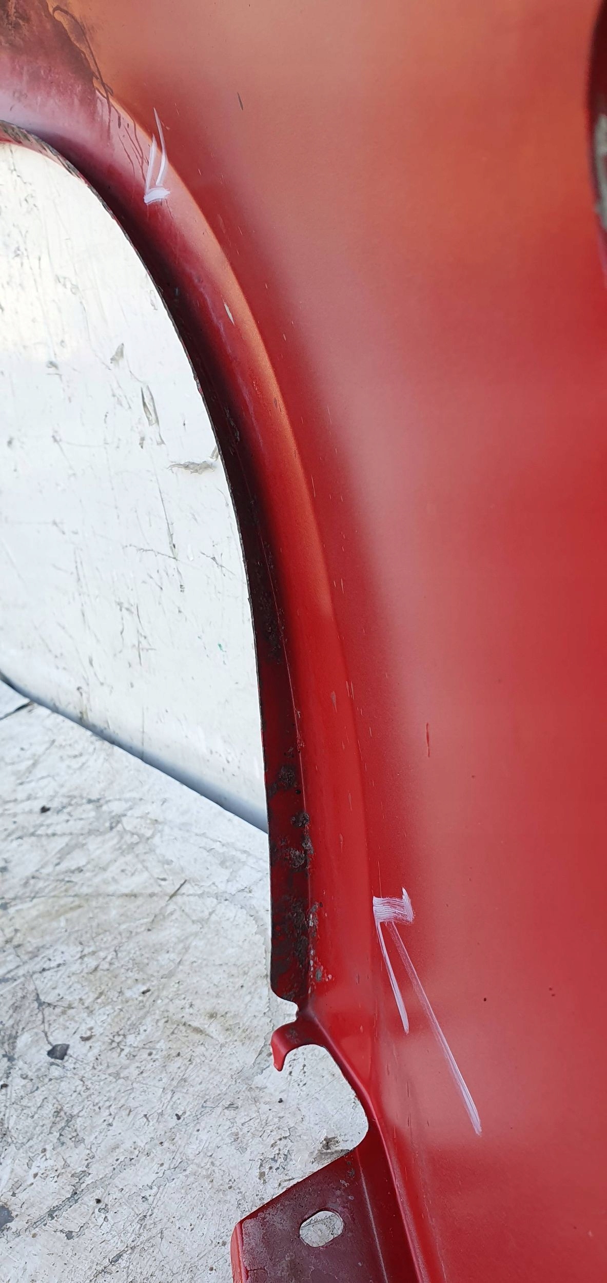 Audi A5 8T ĽAVÝ PREDNÝ BLATNÍK