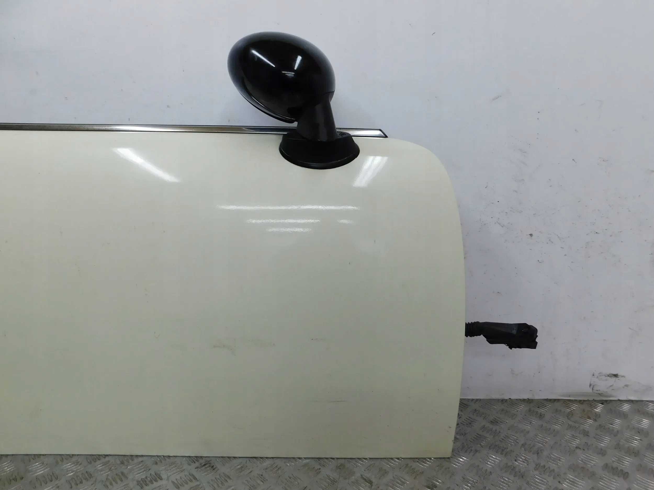 PRAVE DVERE MINI COOPER R56