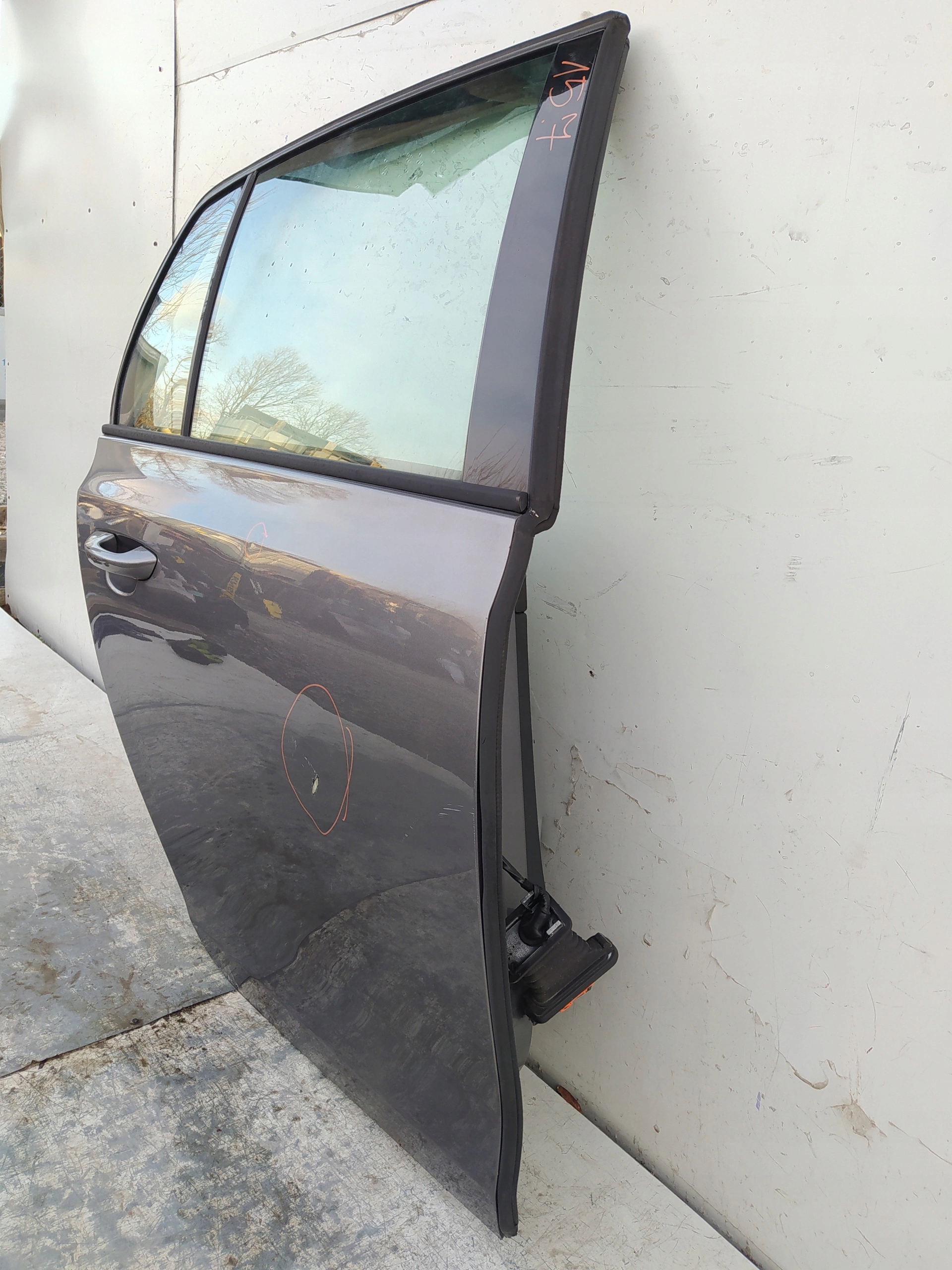 VW GOLF VI 6 HB PRAVE ZADNE DVERE