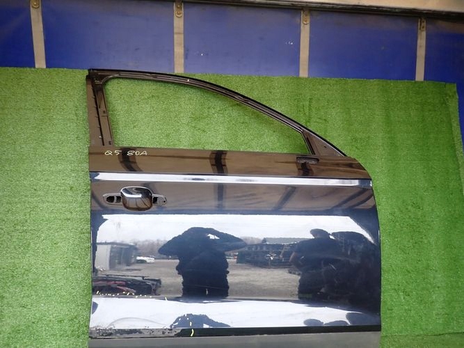 AUDI Q5 II 80A 16- PRAVE PREDNE DVERE