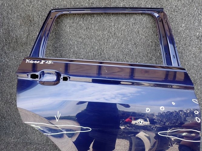 VW TIGUAN II 15- PRAVE ZADNE DVERE