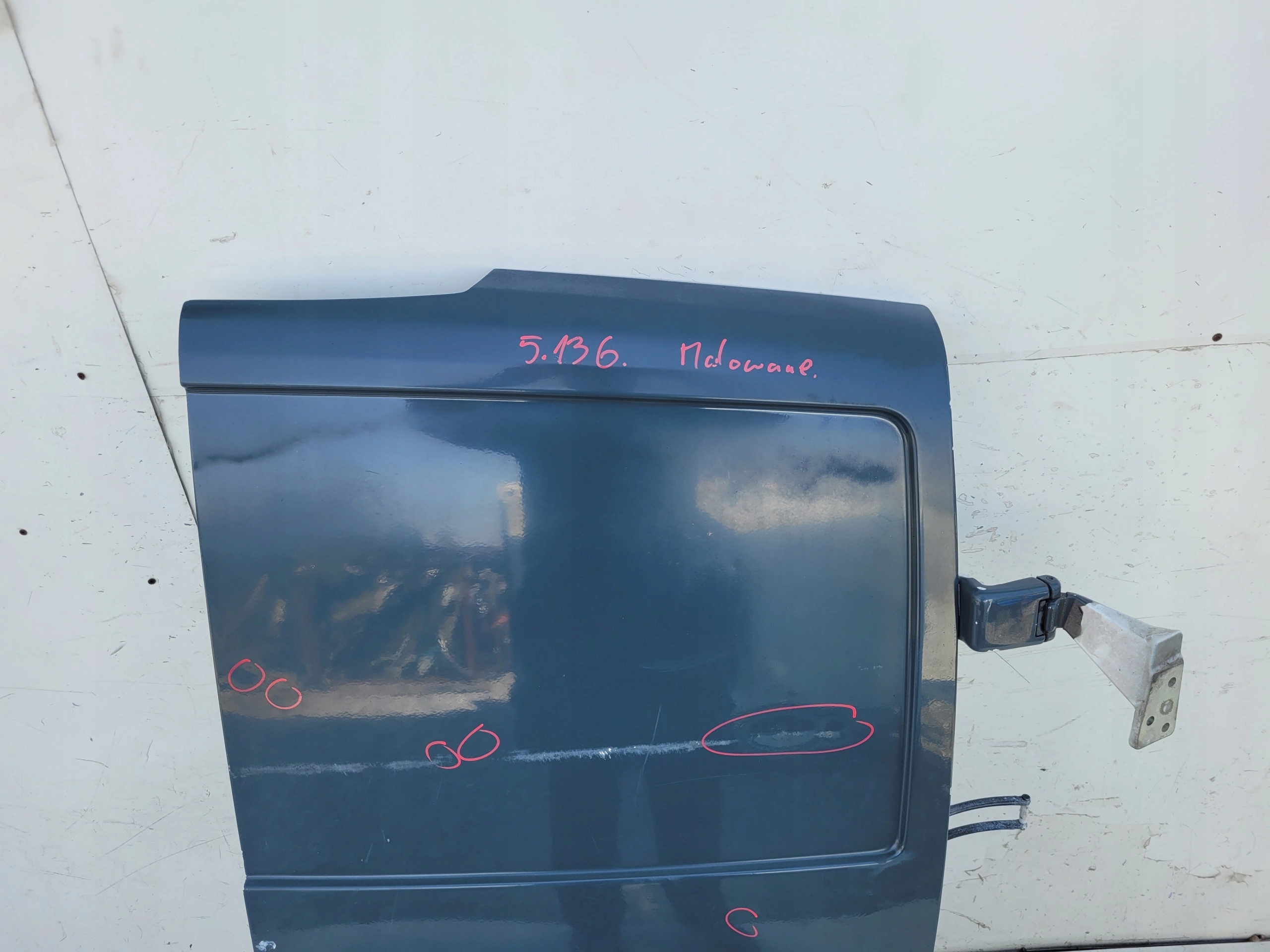 MERCEDES VITO W639 LIFT PRAVE ZADNE DVERE FURTKI