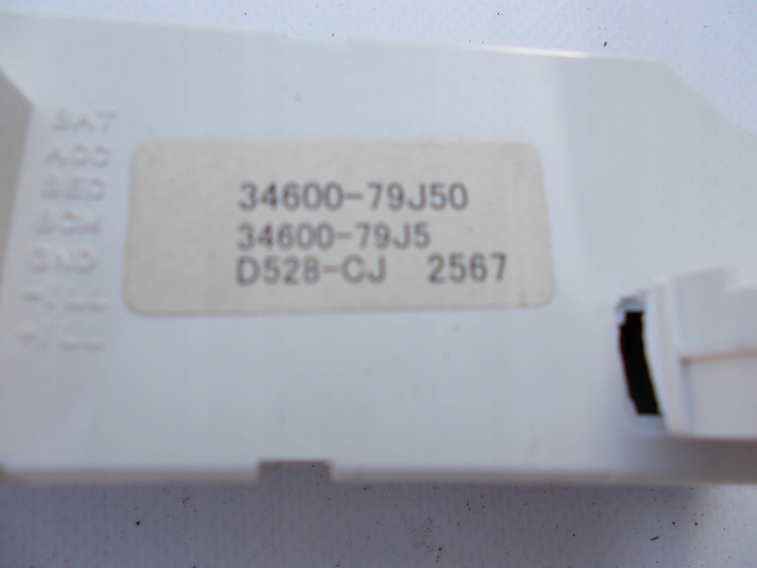 DISPLEJ FIAT SEDICI SUZUKI SX4 34600-79J50