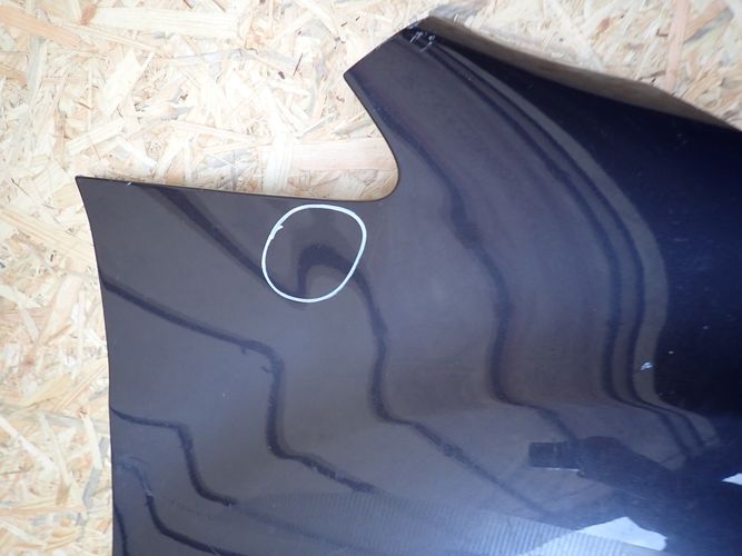 KIA VENGA 09- PRAVY PREDNY BLATNIK