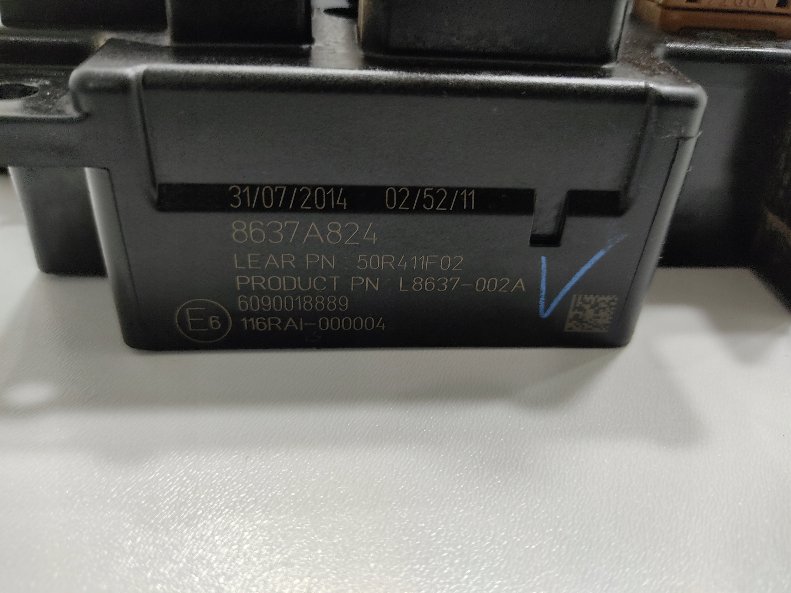 MODUL BSI POISTKOVA SKRINKA C-CROSSER 4007 8637A824 2007-2012