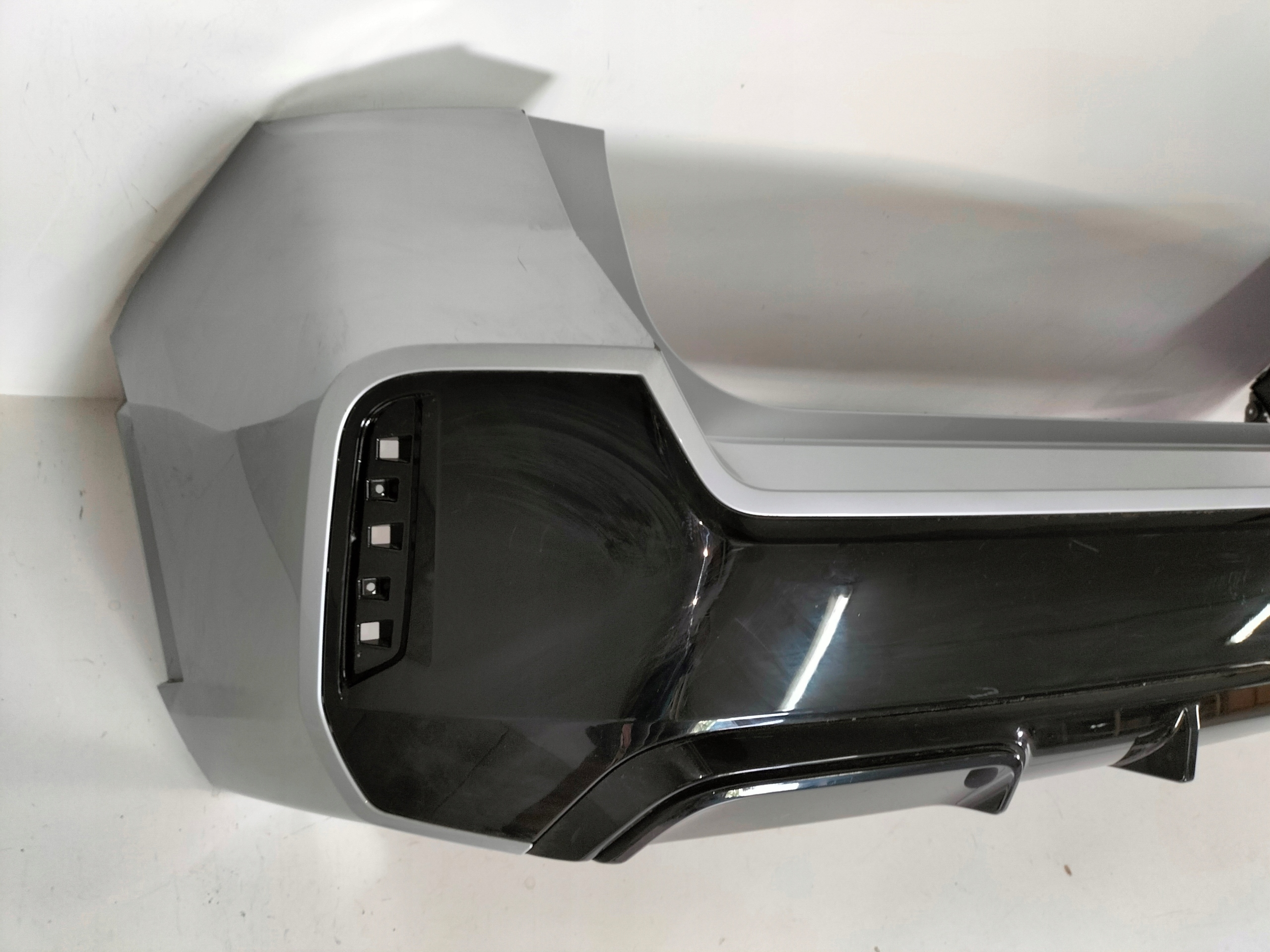 ZADNÝ NÁRAZNÍK BMW X1 U11 22- M-PAKET