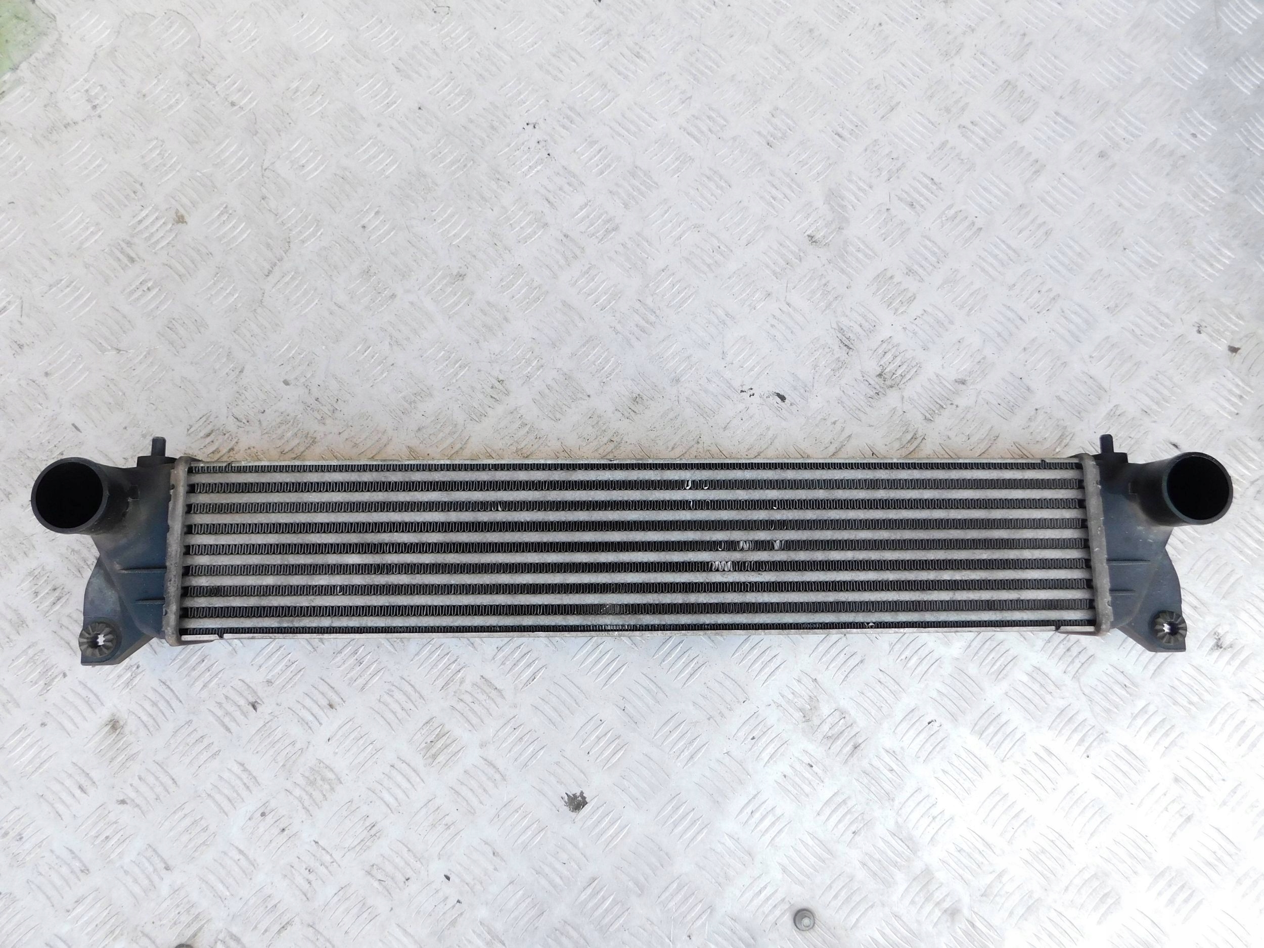 PREDNÉ PÁS VÝSTUHA CHLADIČE FIAT SEDICI SX4 1.9 JTD