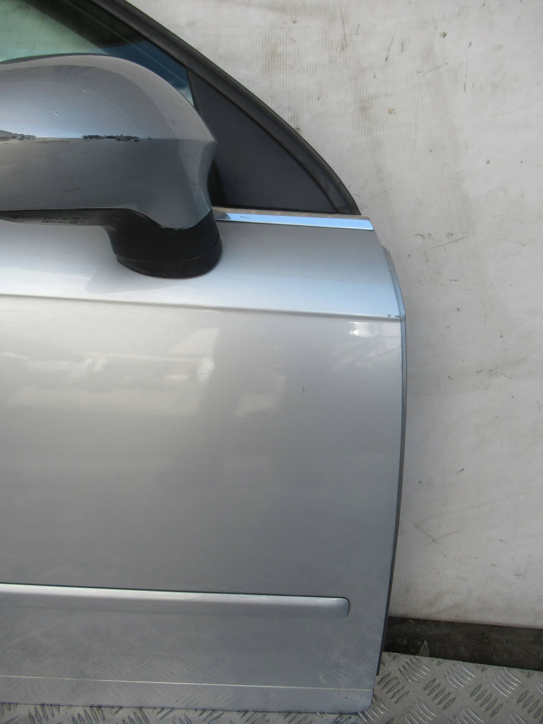 PRAVE PREDNE DVERE SEAT EXEO