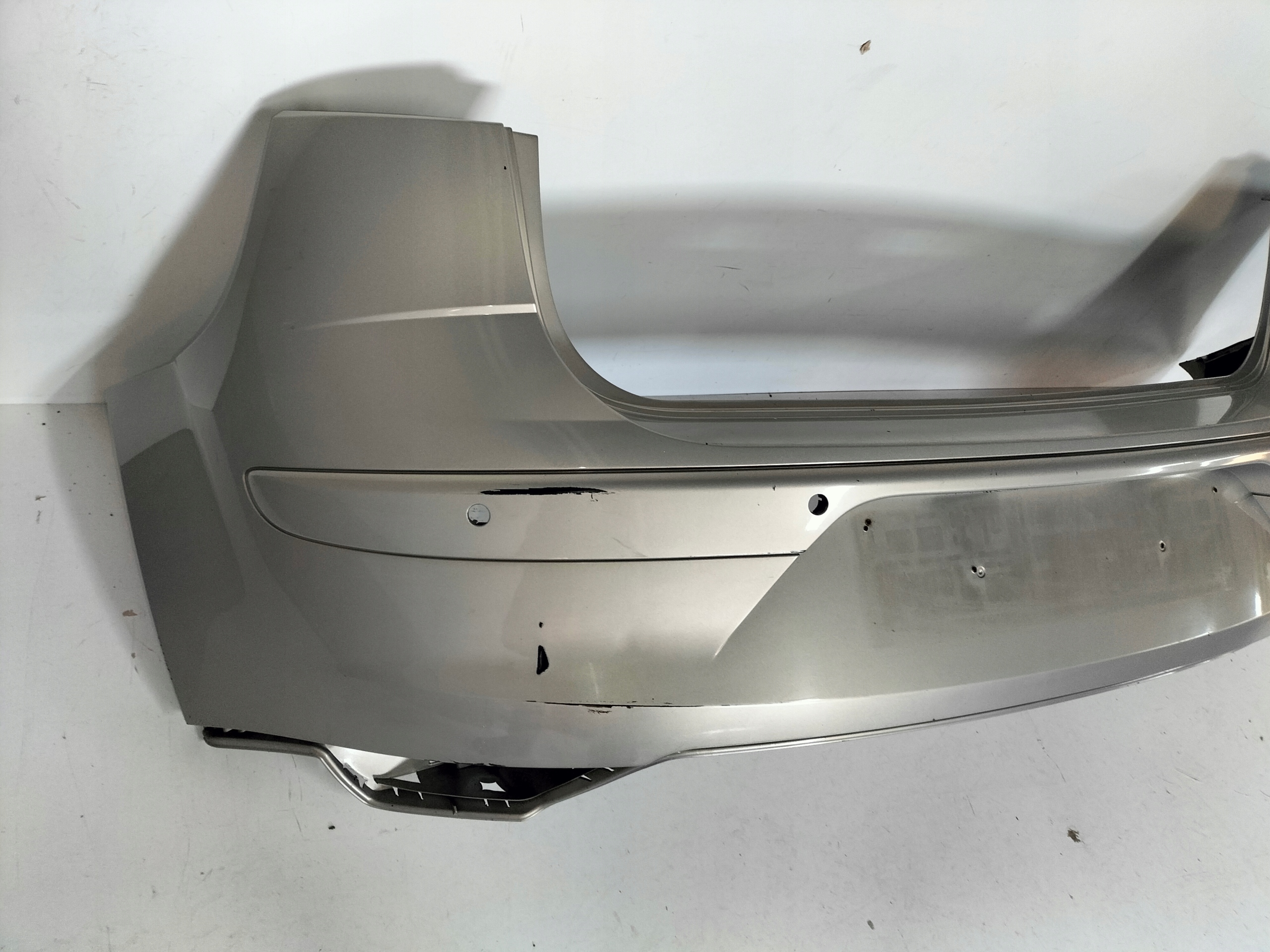 ZADNÝ NÁRAZNÍK SEAT ALTEA 04-08