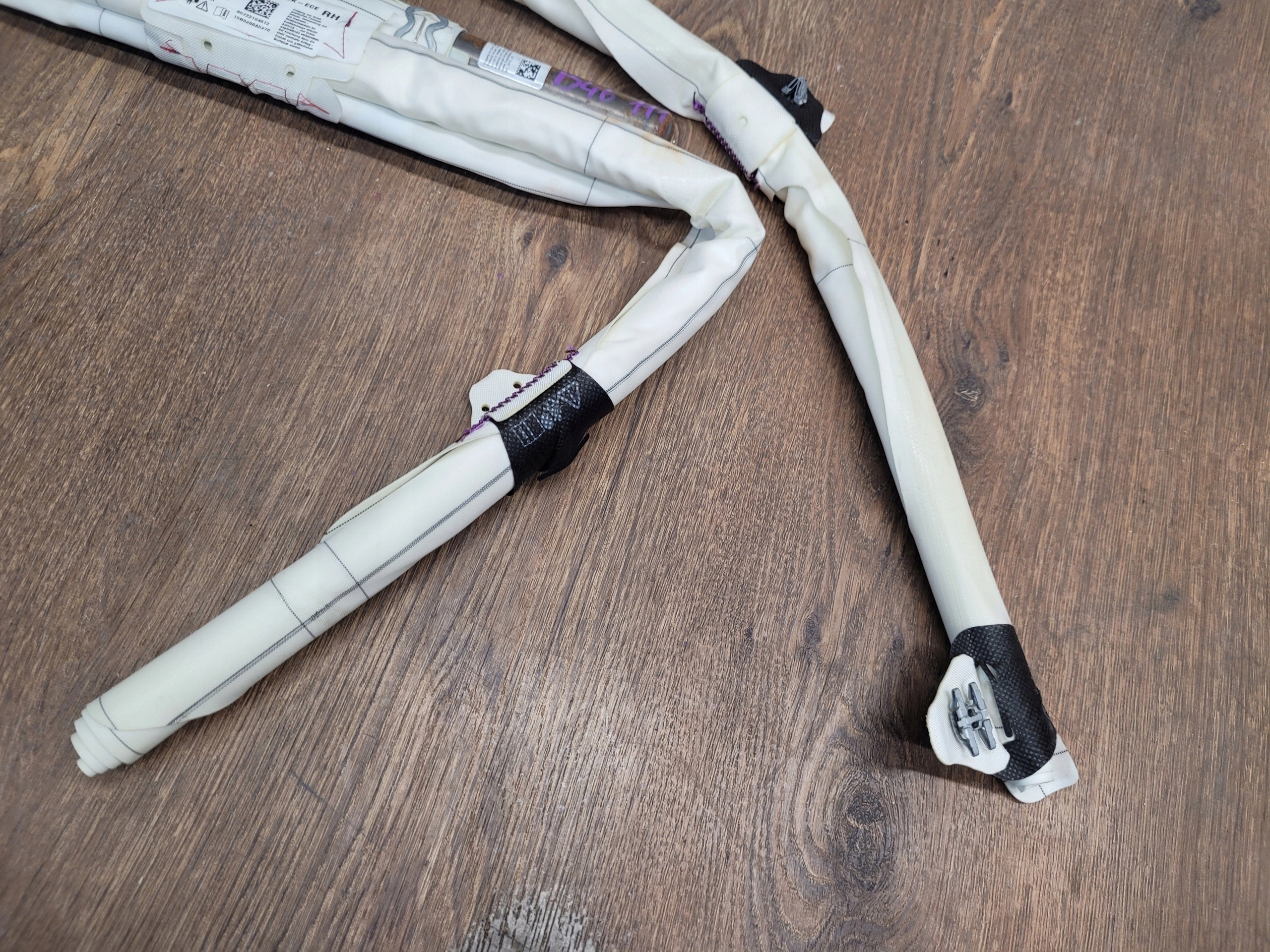 BMW F20 F21 PRAVY STROPNY AIRBAG 7221046