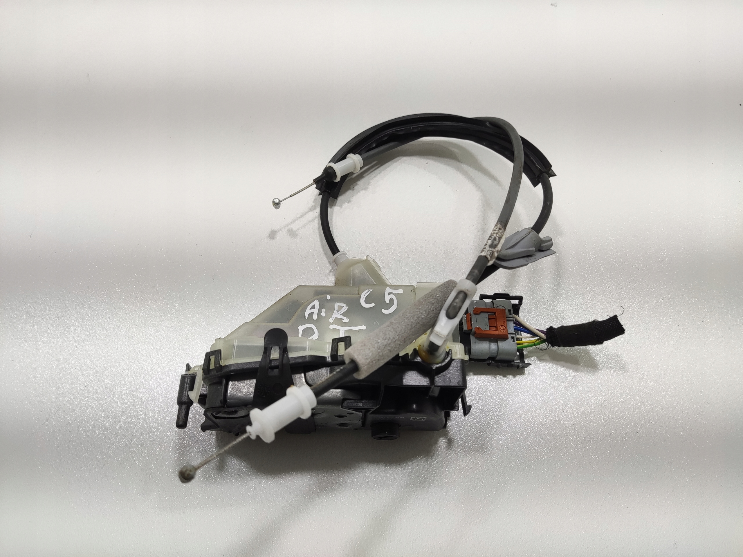 ZAMOK PRAVYCH ZADNYCH DVERI CITROEN C5 AIRCROSS 169418 PSA169418 2017-2022