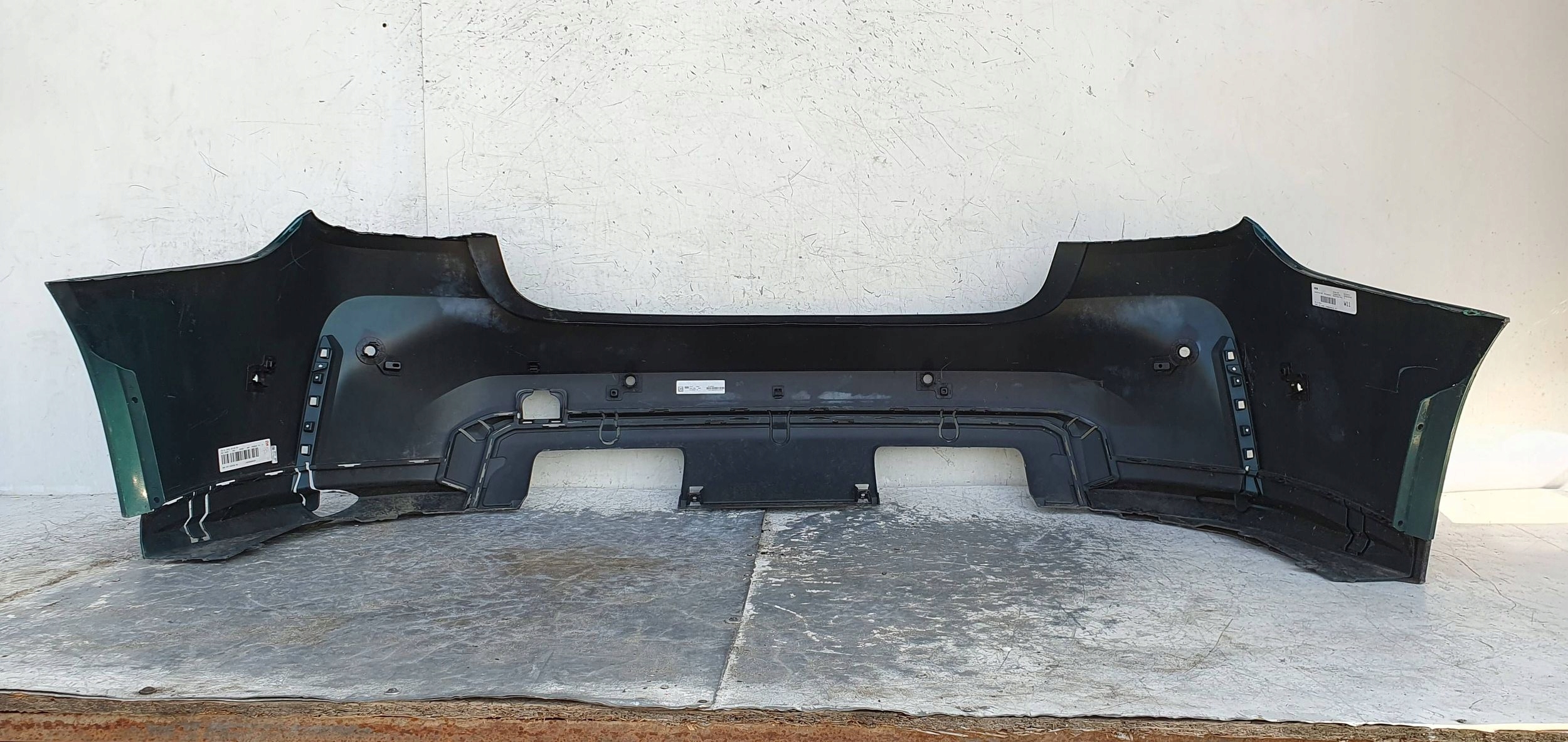 BMW M3 F80 8069441 ZAD ZADNÝ NÁRAZNÍK