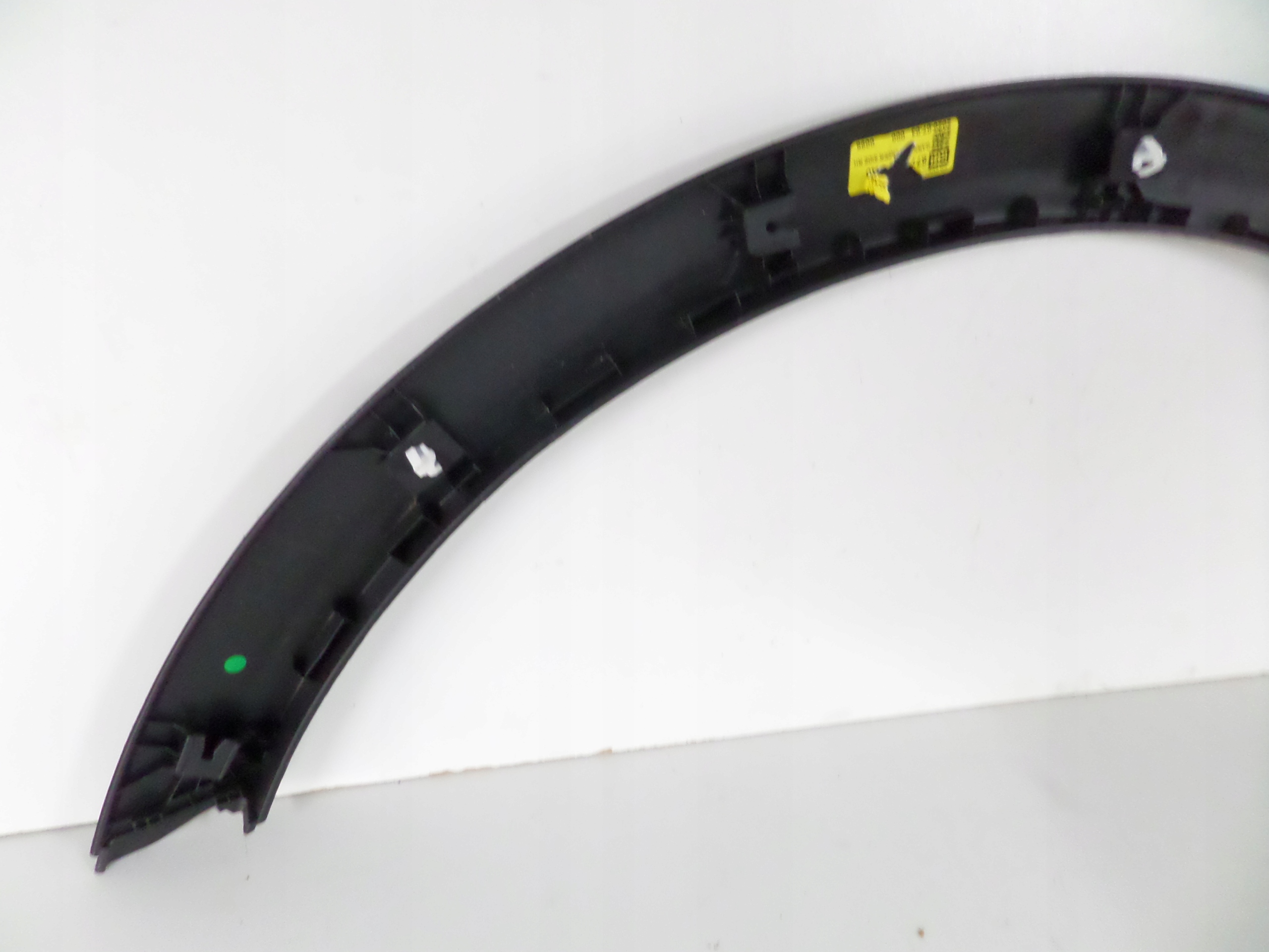 LISTA PRAVEHO PREDNEHO BLATNIKA KIA X-CEED XCEED 19-