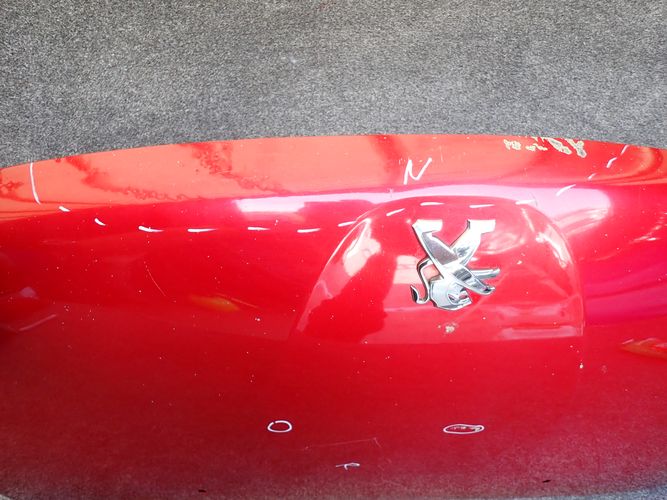 PEUGEOT 208 12- PREDNÁ KAPOTA