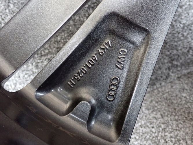 AUDI A6 C8 S6 8,5Jx21 ET37 5×112 HLINIKOVY DISK ELEKTRON