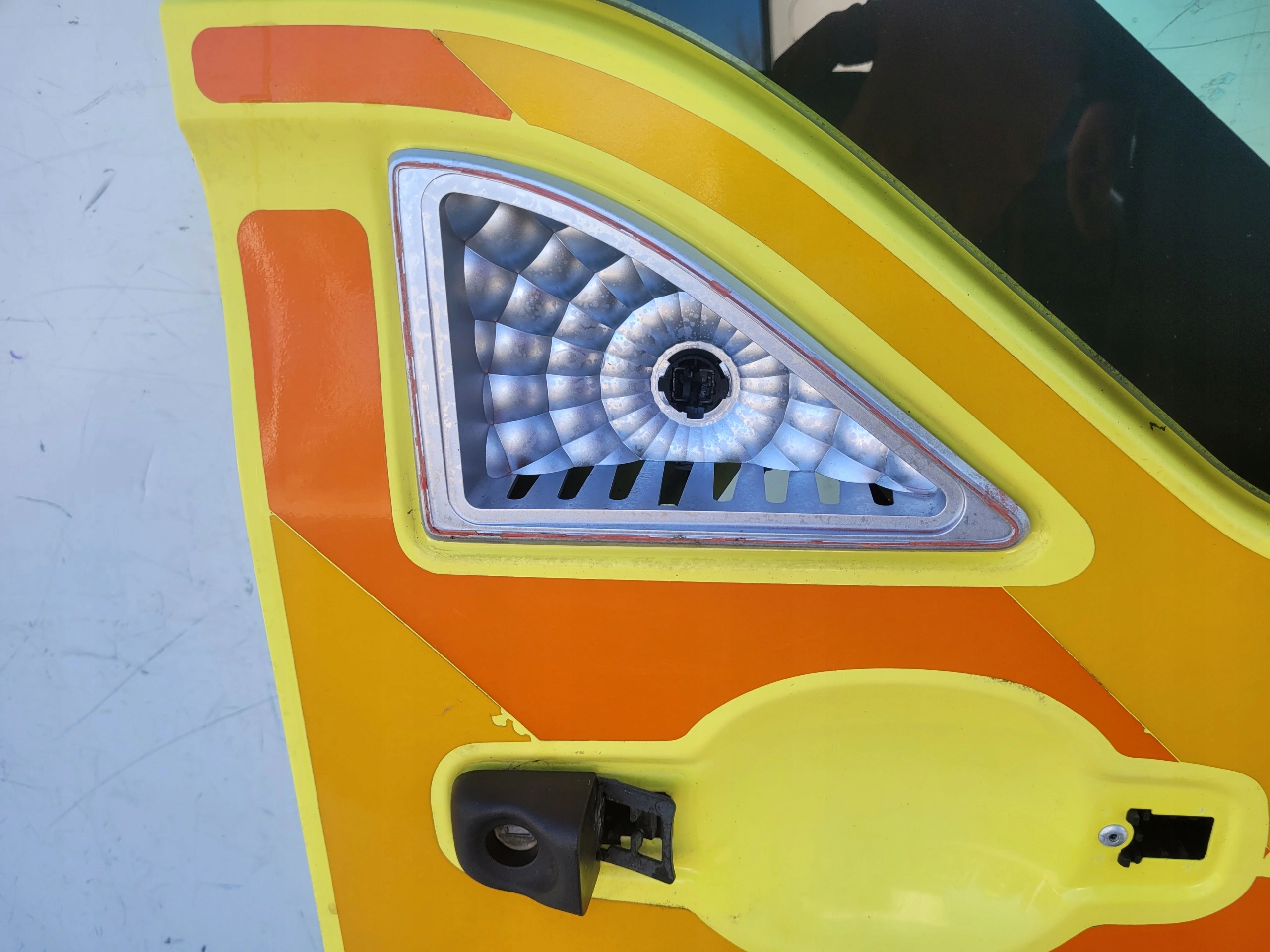 RENAULT MASTER III 3 PRAVE ZADNE DVERE SKLO