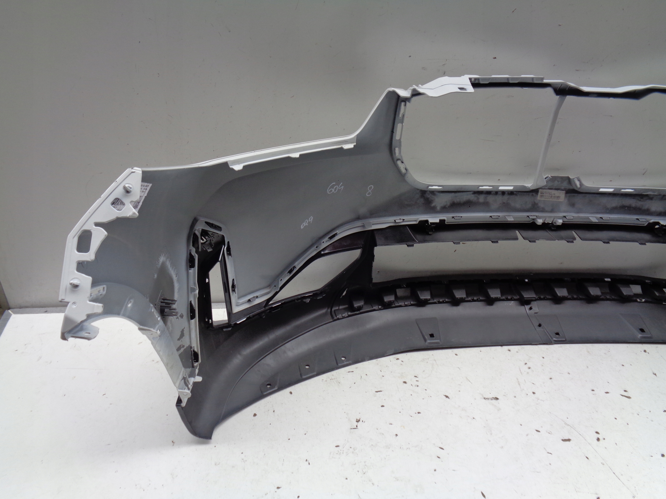 PREDNÝ NÁRAZNÍK BMW X1 U11 22- NR 45798