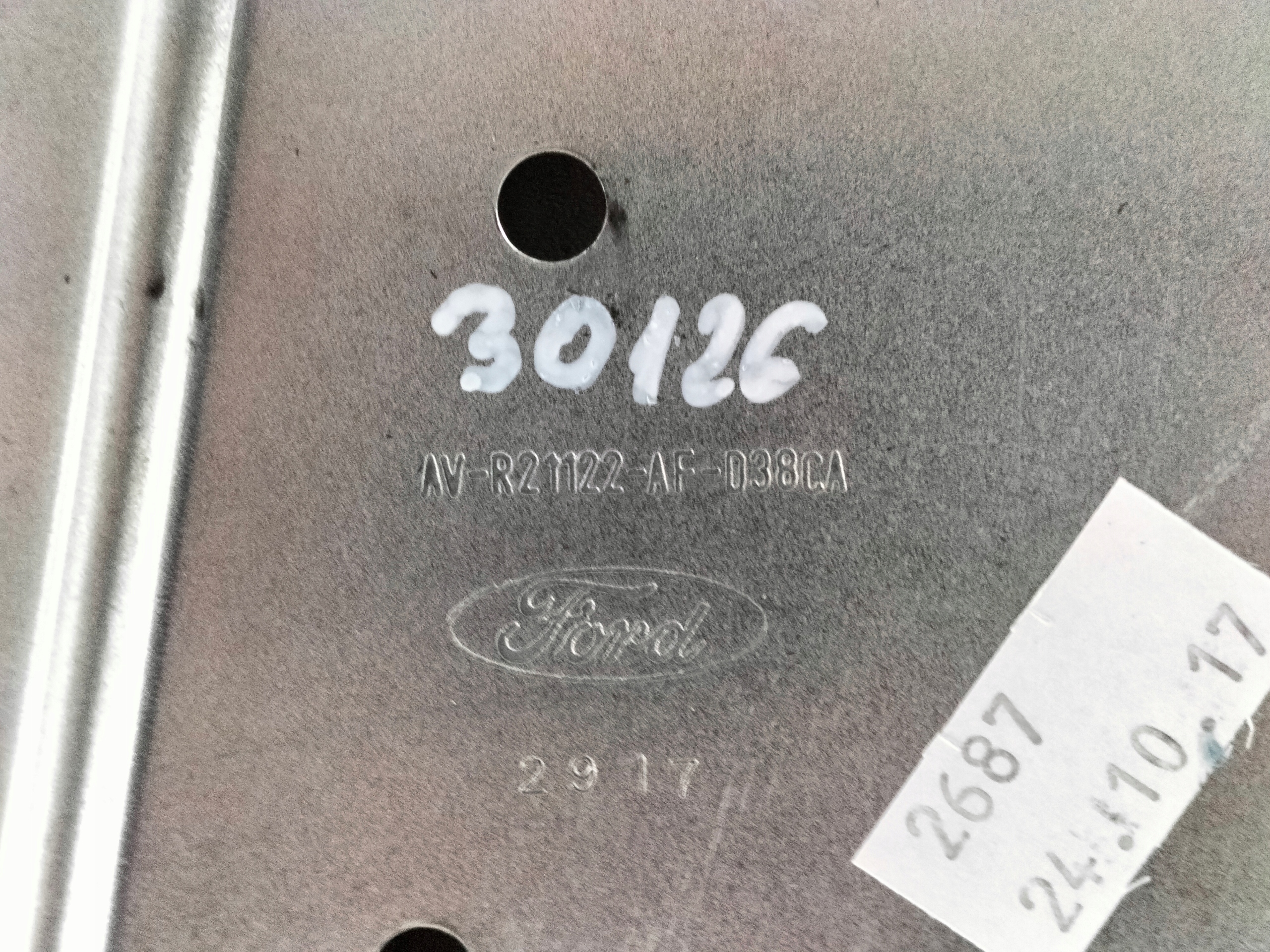 ZVUKOVÁ IZOLÁCIA PRAVÝCH PREDNÝCH DVERÍ FORD B-MAX 12