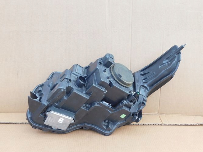 RANGE VOGUE BI XENON 13-16 PRAVE PREDNE SVETLO