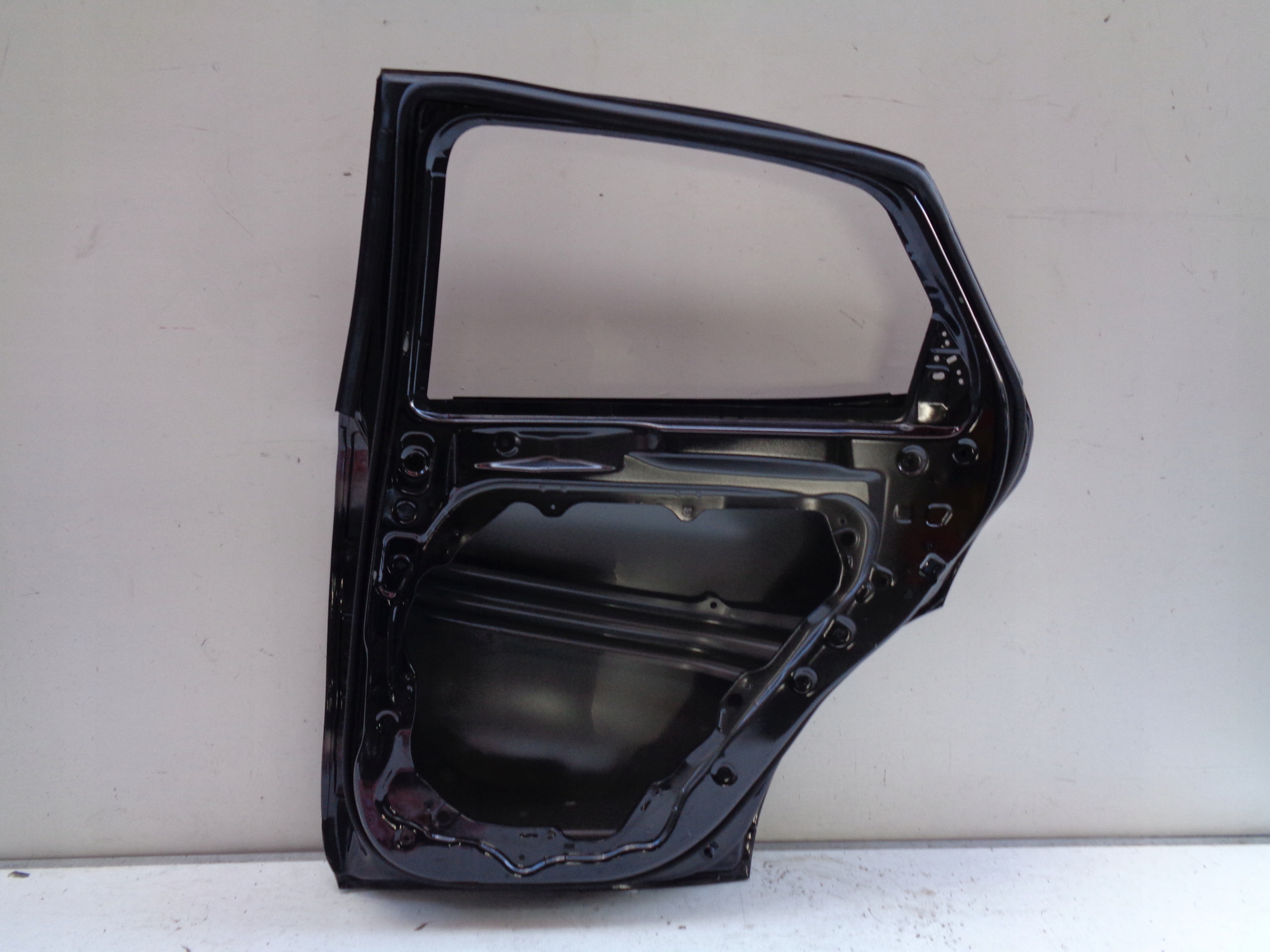 PRAVE ZADNE DVERE KIA XCEED X-CEED 19- NR 39150