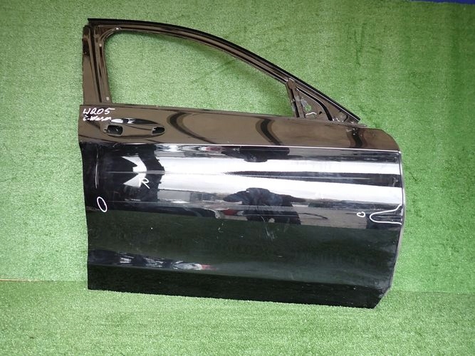 MERCEDES W205 205 C-KLASA PRAVE PREDNE DVERE