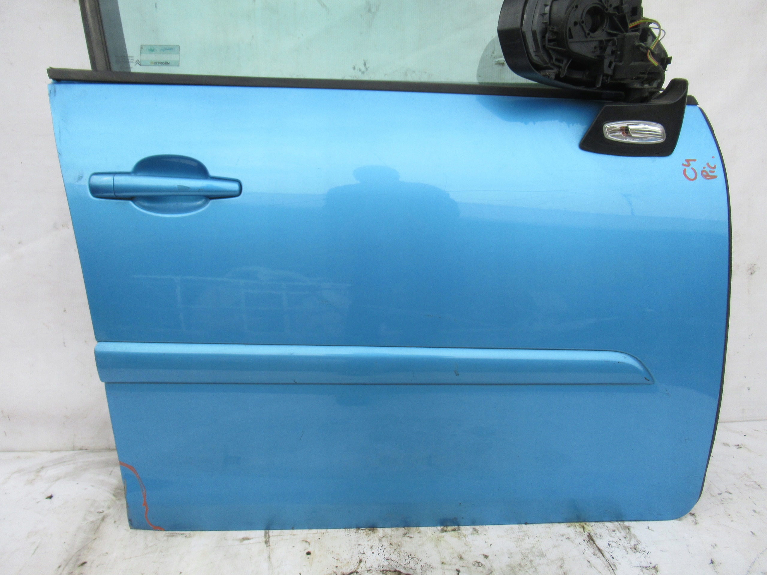 PRAVÉ PREDNÉ DVERE CITROEN C4 PICASSO