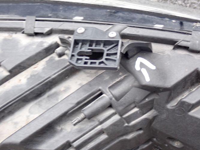 AUDI A4 B9 FULL LED LIFT LAVE PREDNE SVETLO