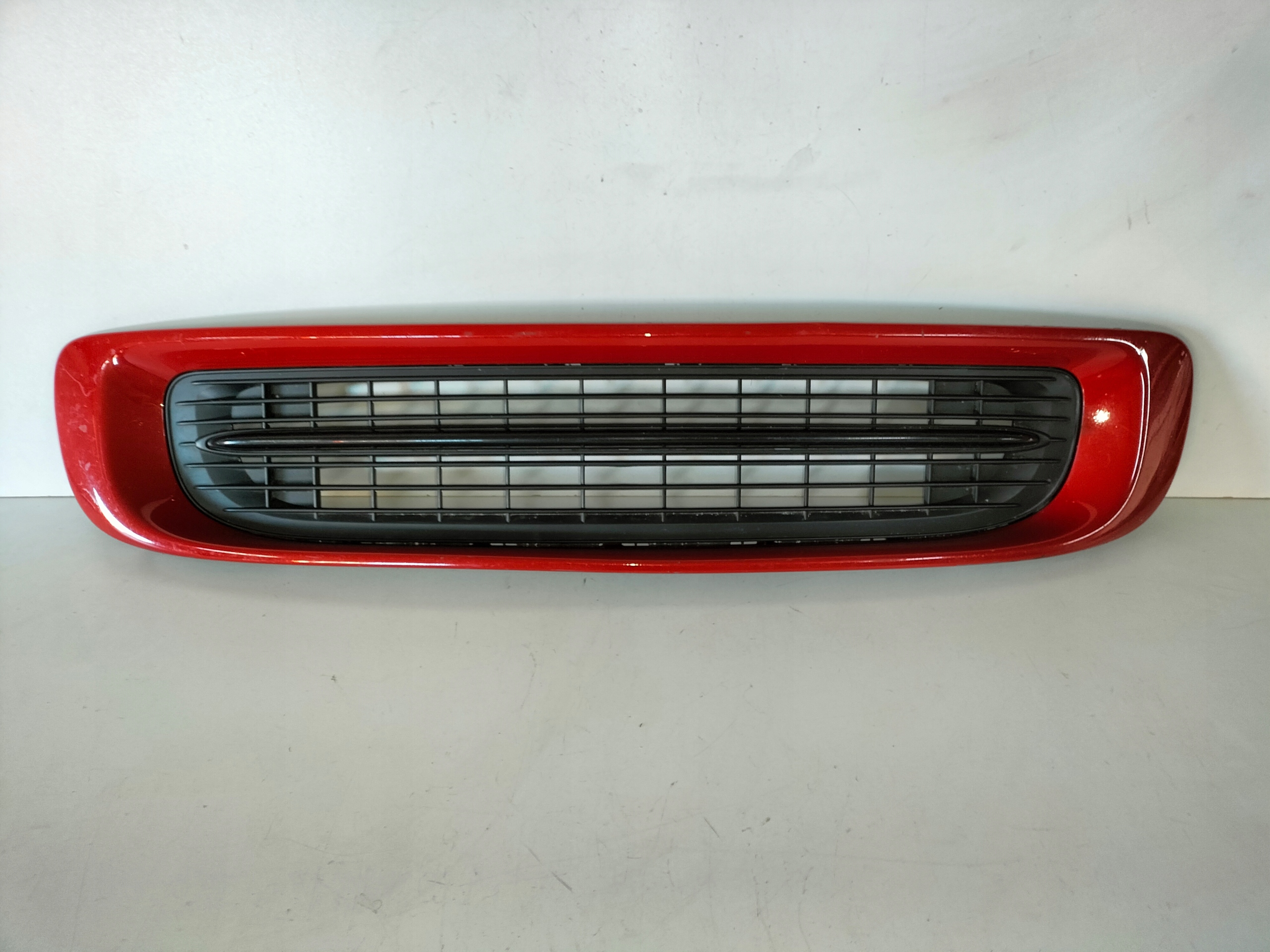 STREDOVÁ LIŠTA MRIEŽKA NÁRAZNÍKA MINI COOPER R56 LIFT 11-