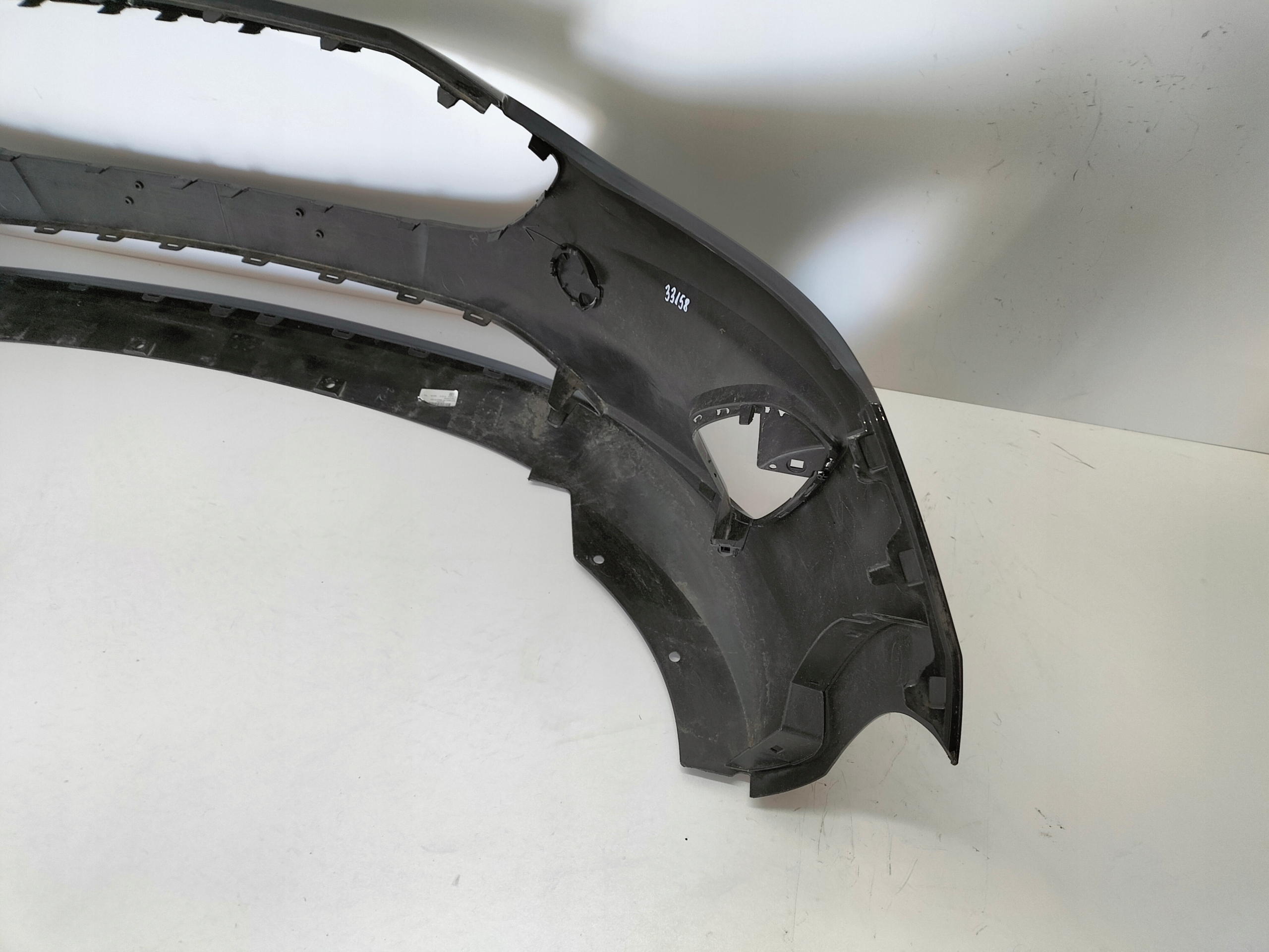 PREDNÝ NÁRAZNÍK FORD FIESTA MK8 17-