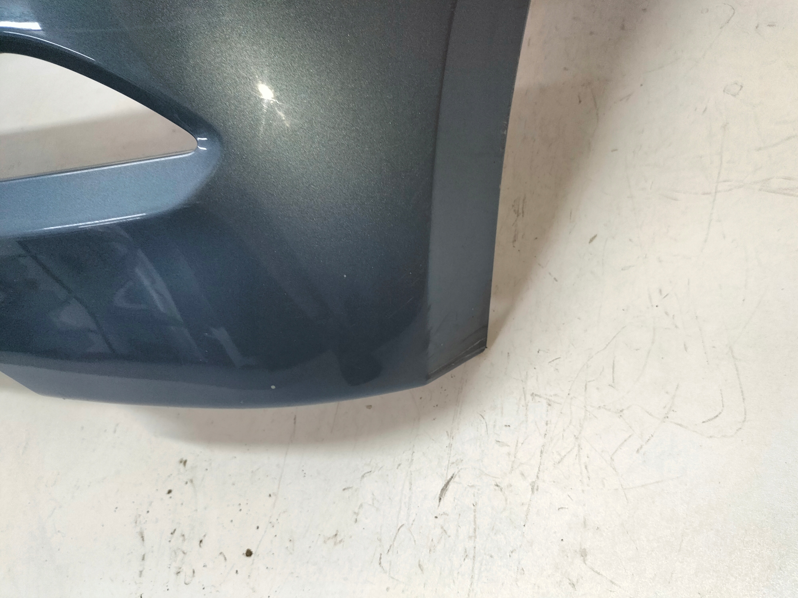 ZADNÝ NÁRAZNÍK HYUNDAI I20 II 14-17