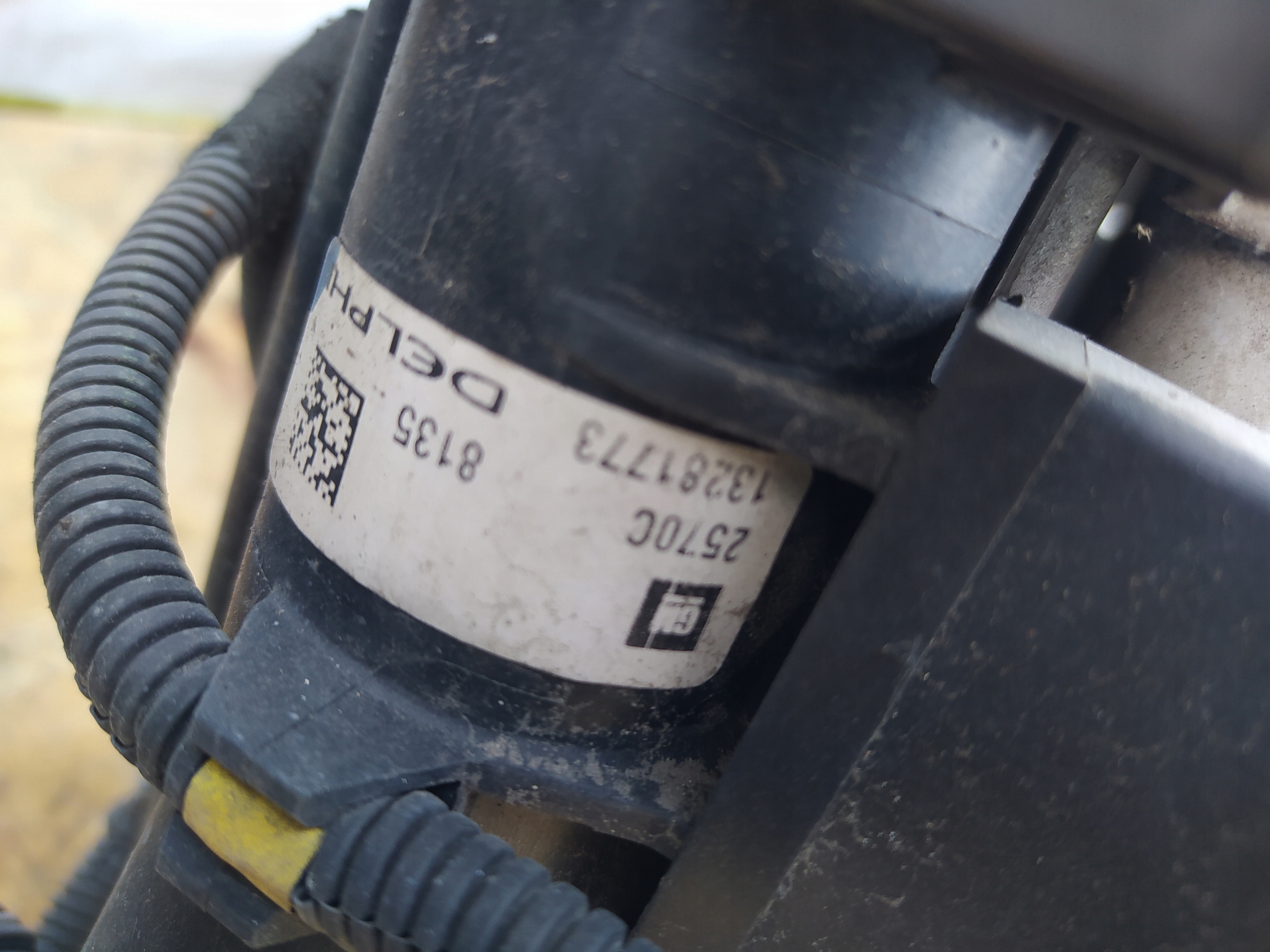 OPEL ASTRA J BENZIN PREDNÉ ČELO