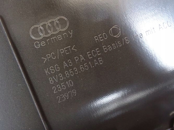 A3 8V LIFT 16- MRIEZKA LISTA 8V3853651AB pod RADAR