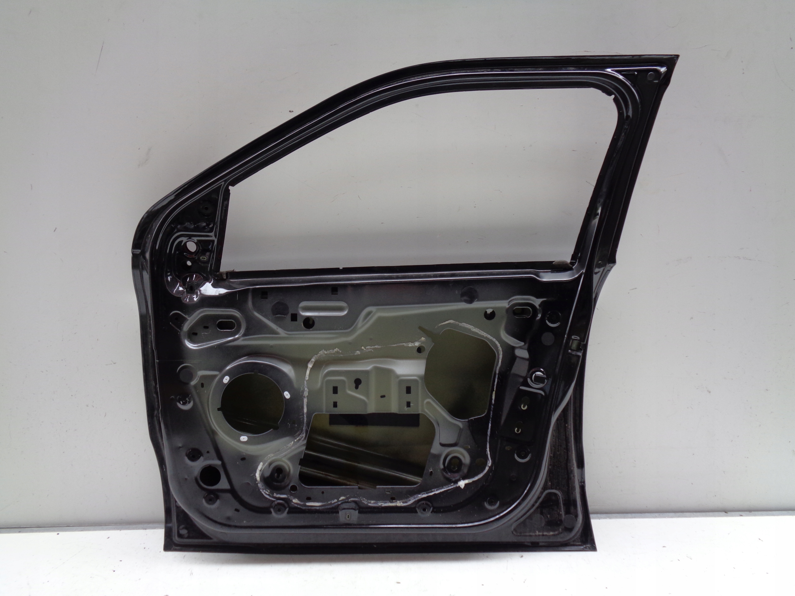 PRAVE PREDNE DVERE CITROEN C4 CACTUS 18- LIFT