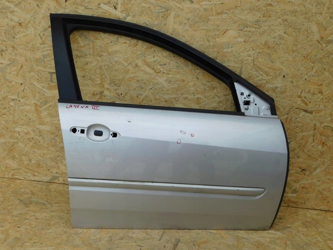RENAULT LAGUNA III PRAVE PREDNE DVERE
