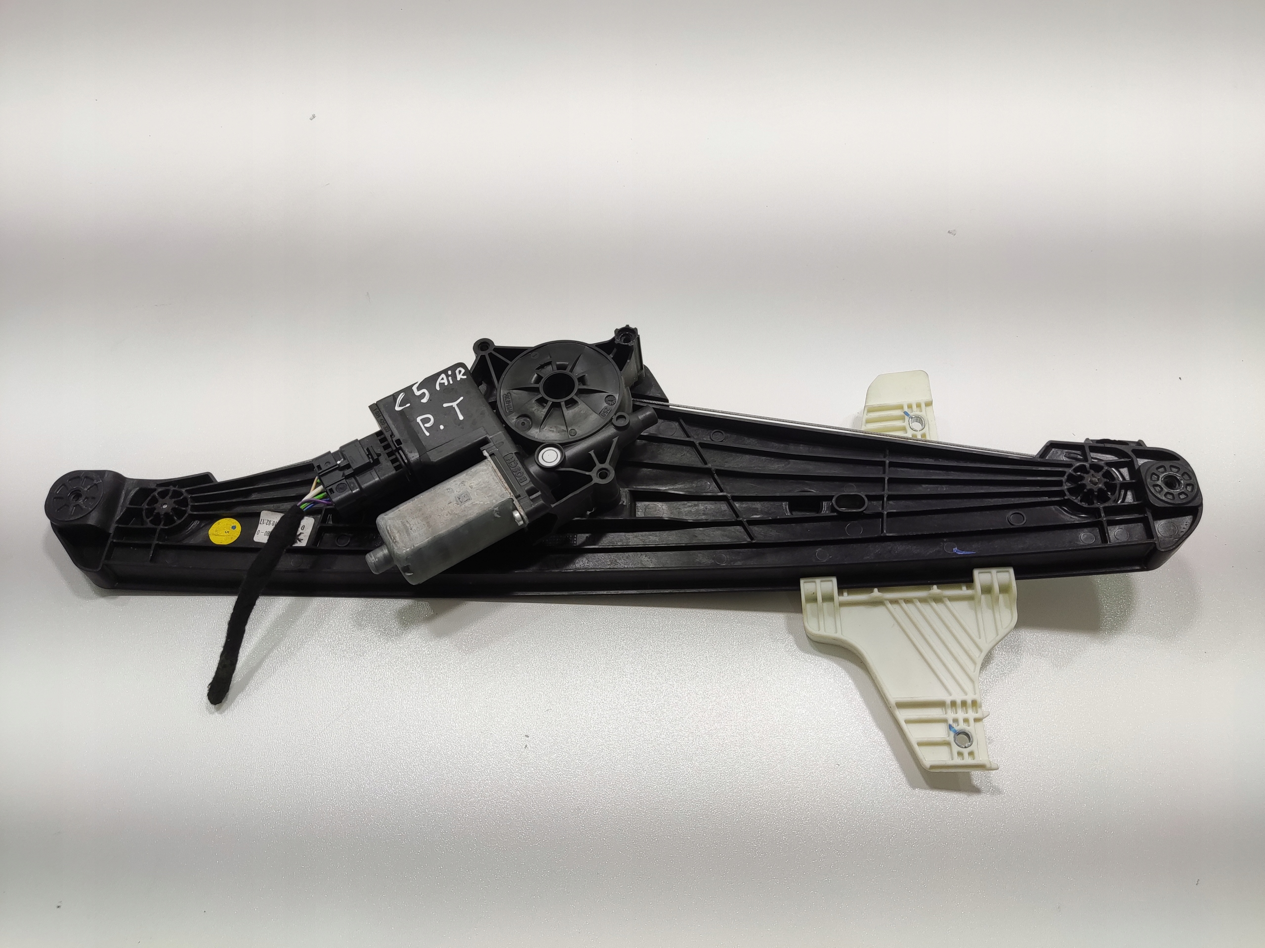 PRAVÝ ZADNÝ MECHANIZMUS SŤAHOVANIA OKNA CITROEN C5 AIRCROSS 9822455280