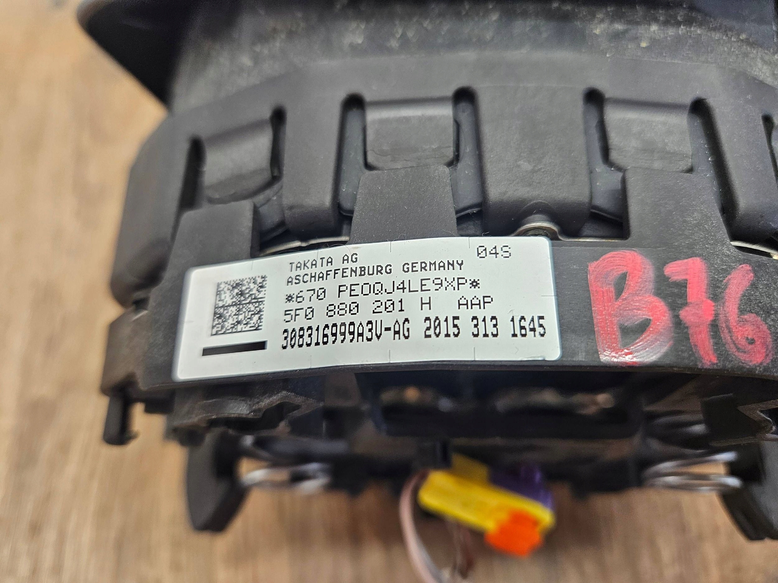 Seat Leon III 3 5F 5F0880201H VOLANTOVÝ AIRBAG