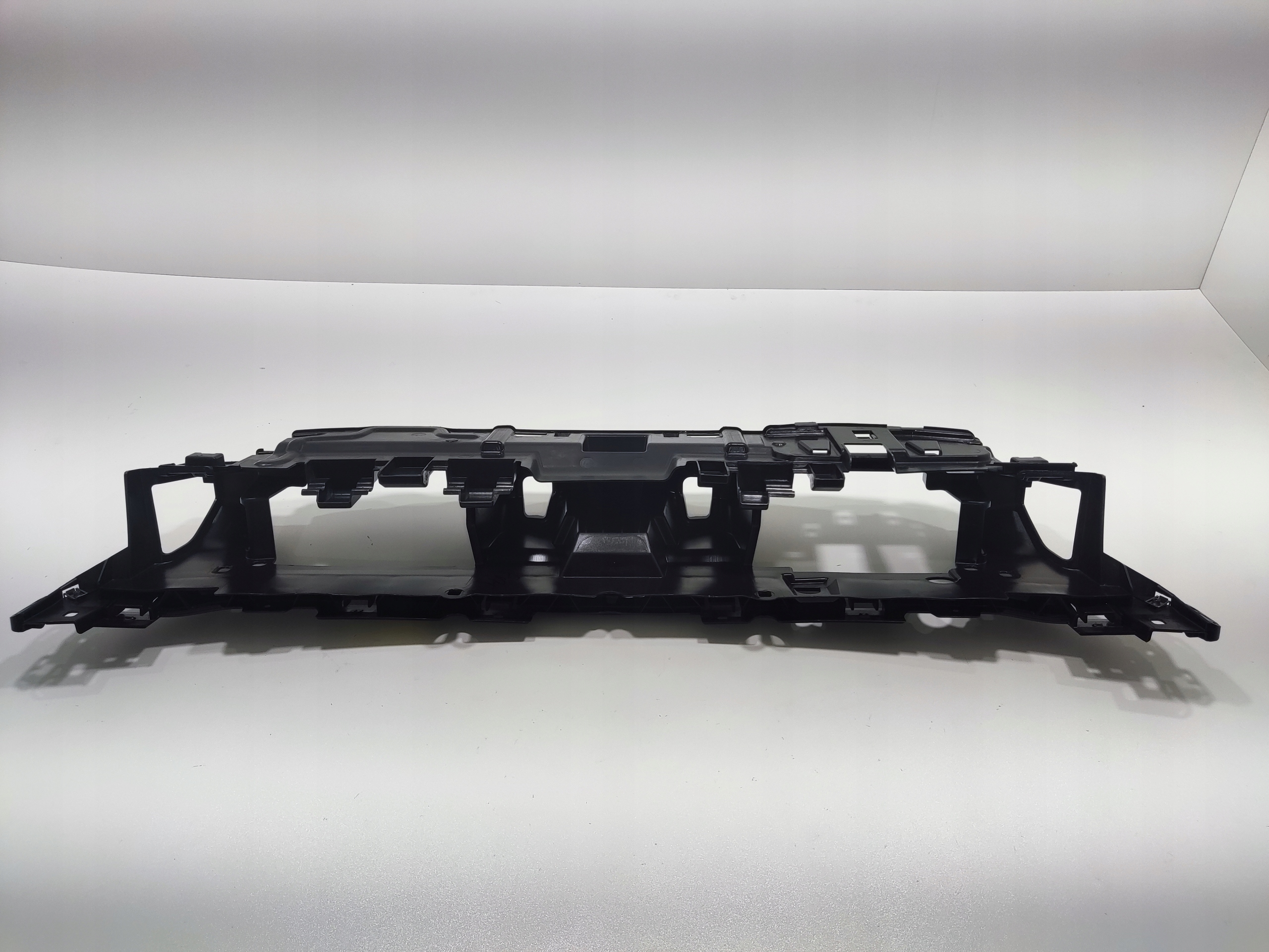 VÝSTUHA HORNÁ NÁRAZNÍKA PREDNA PEUGEOT 5008 I 2013-2016 LIFT 9805434977
