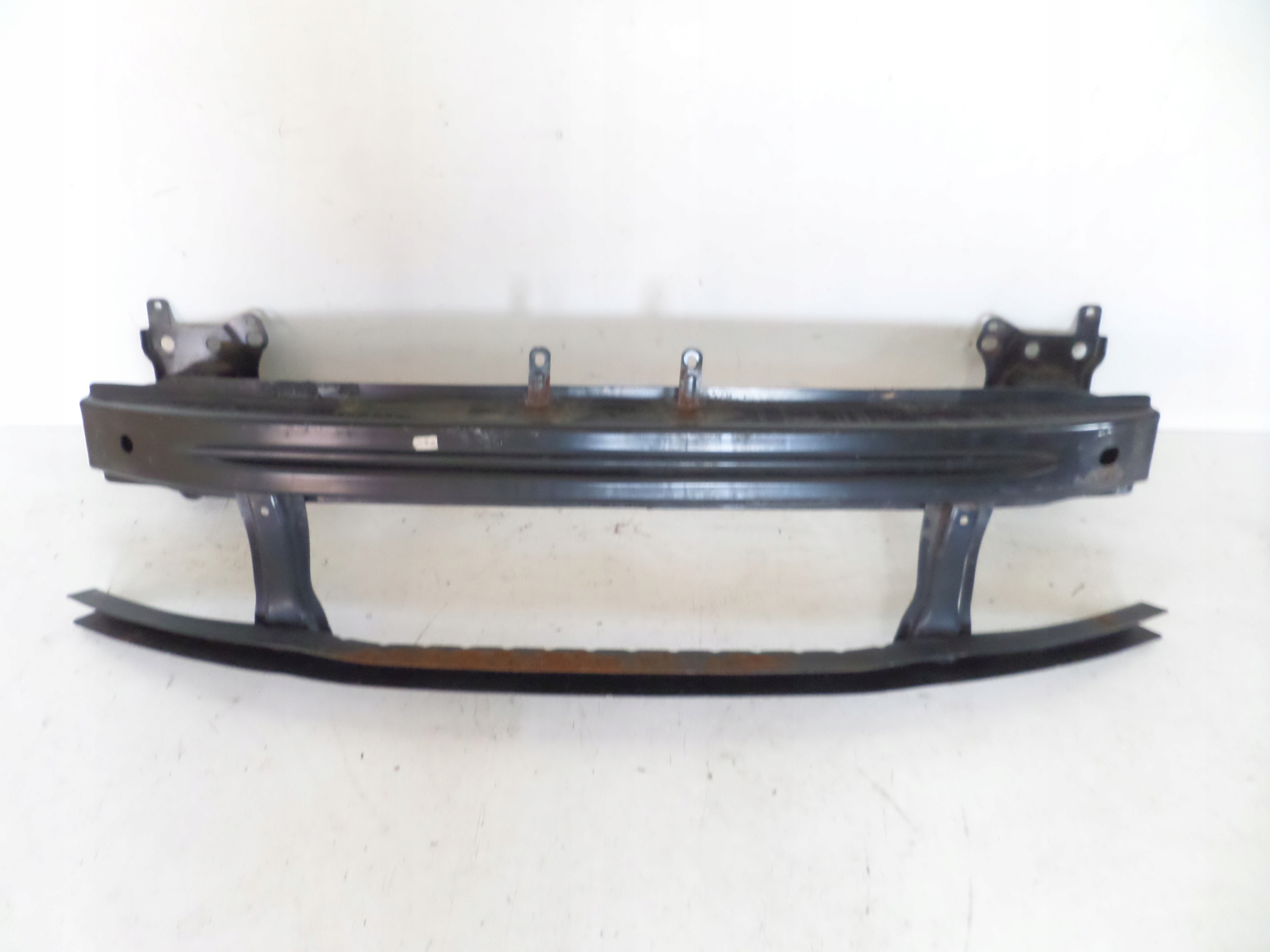 PREDNA VYSTUHA VW PASSAT B6 3C0 05-