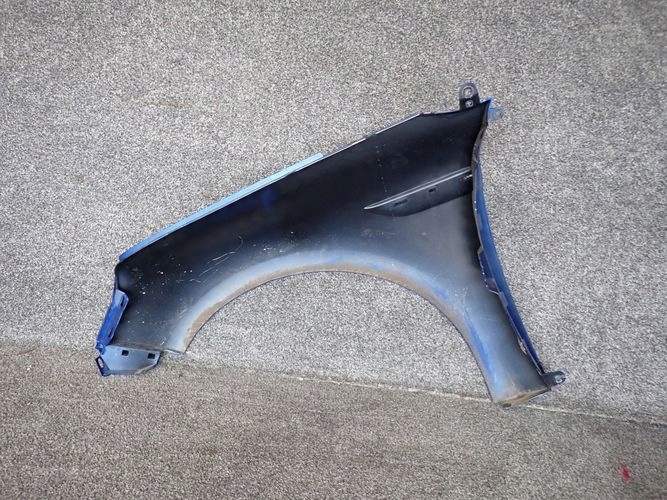 RENAULT MEGANE IV PRAVY PREDNY BLATNIK