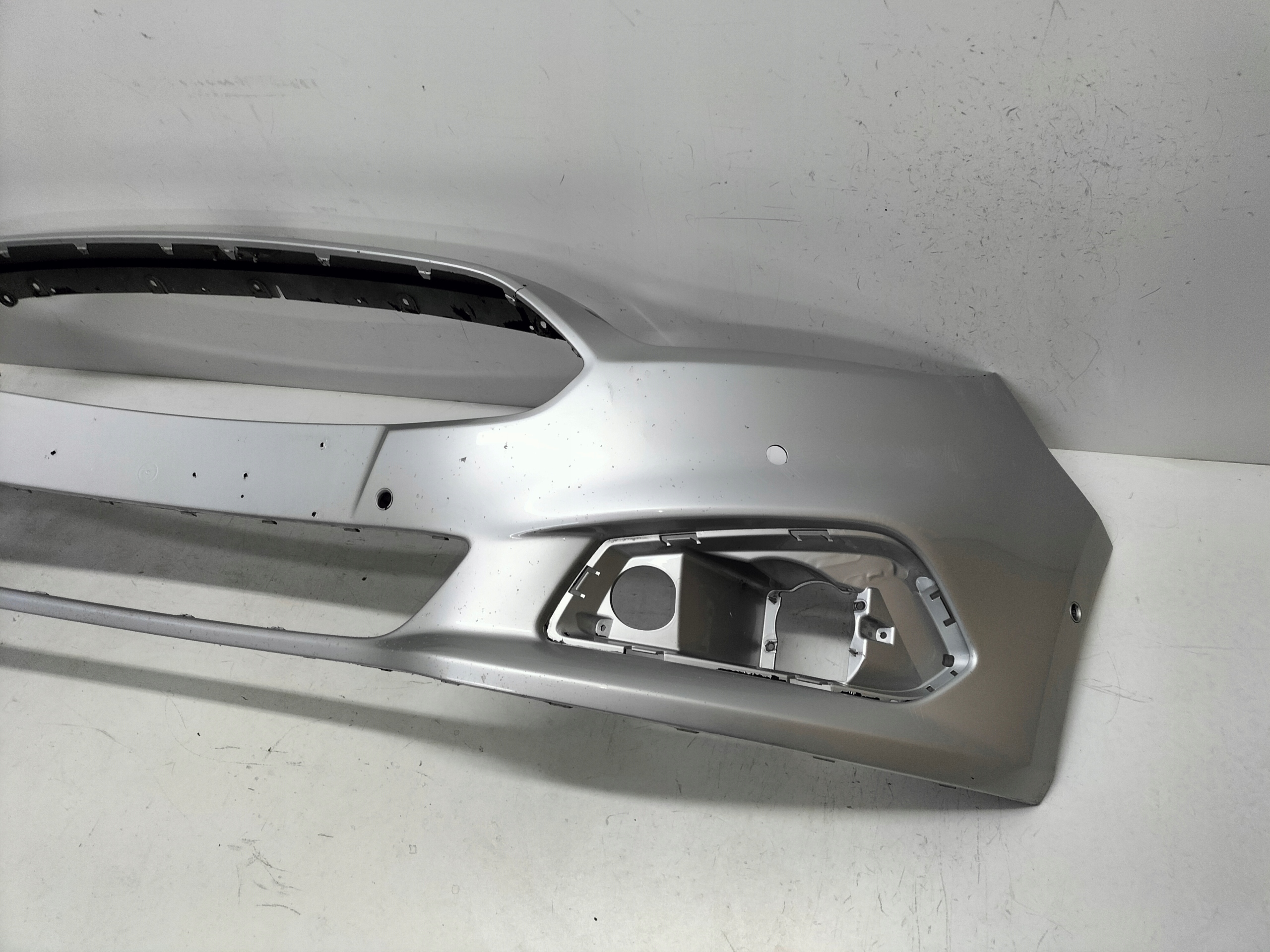 PREDNÝ NÁRAZNÍK FORD S-MAX MK2 15-19
