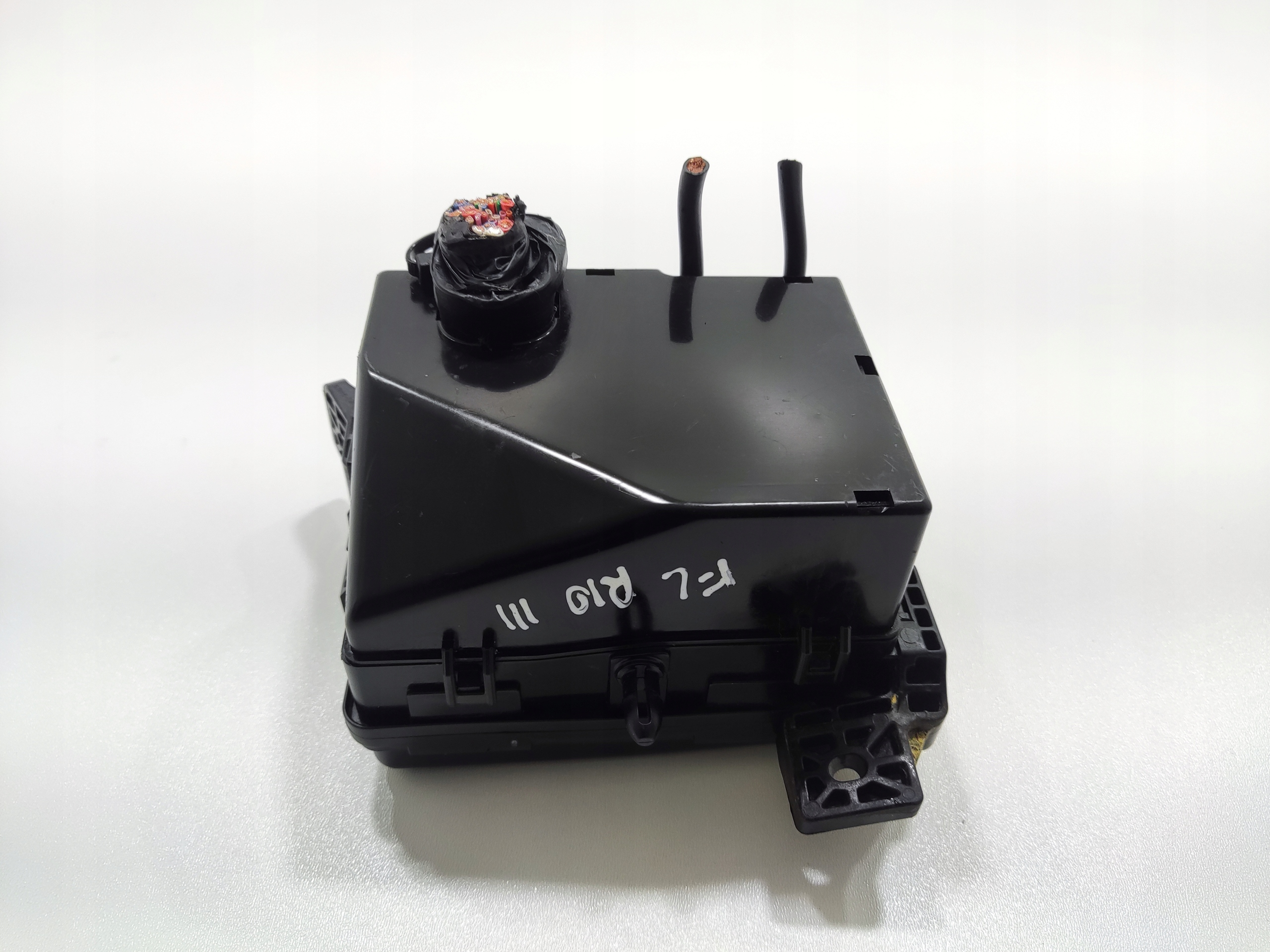 POISTKOVA SKRINKA KIA RIO III 1.2 BENZIN 91274-1W180 2014-2017 LIFT