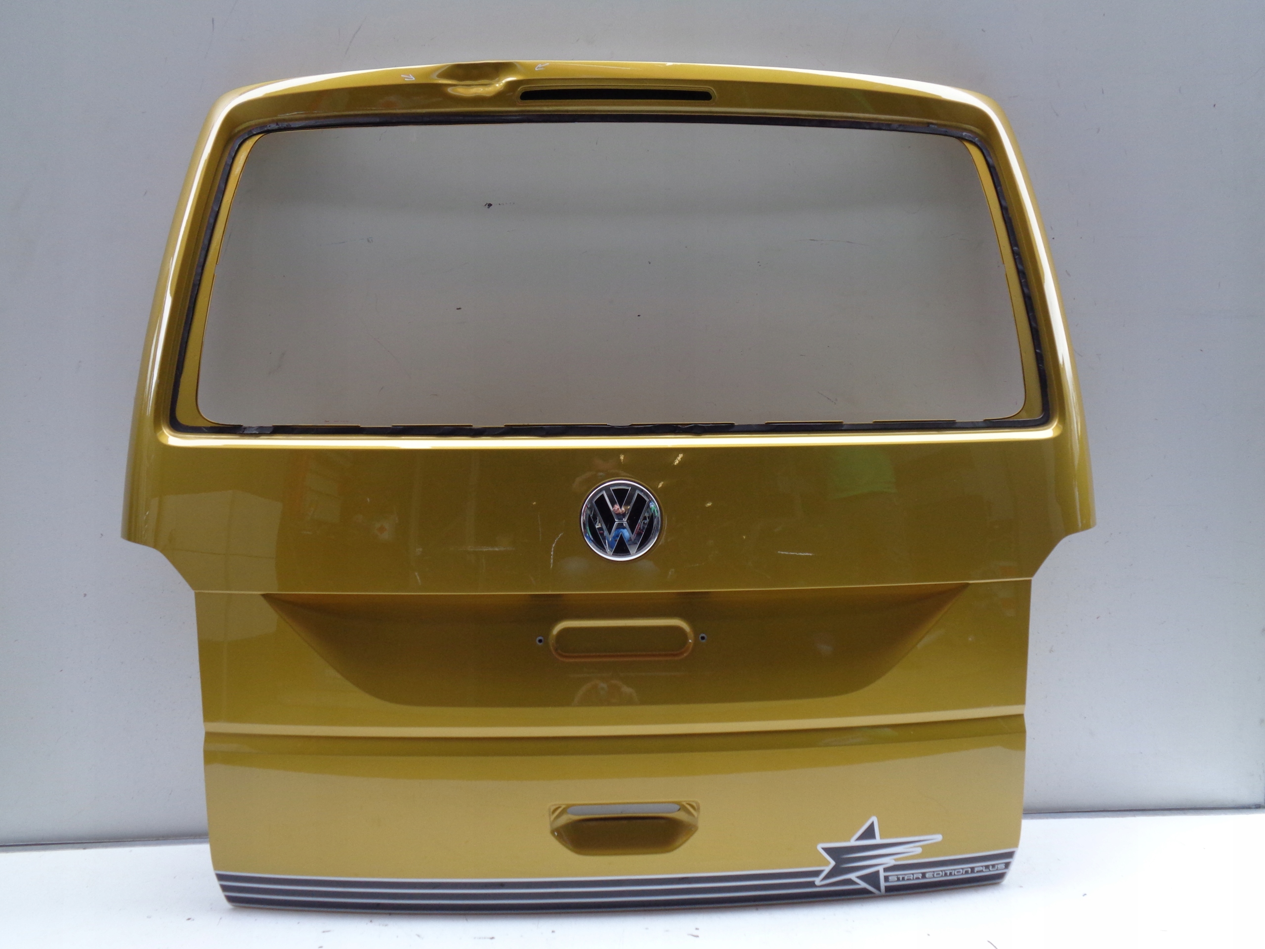 ZADNÁ KAPOTA VW T6 7E 7E0 15- MULTIVAN NR 37476