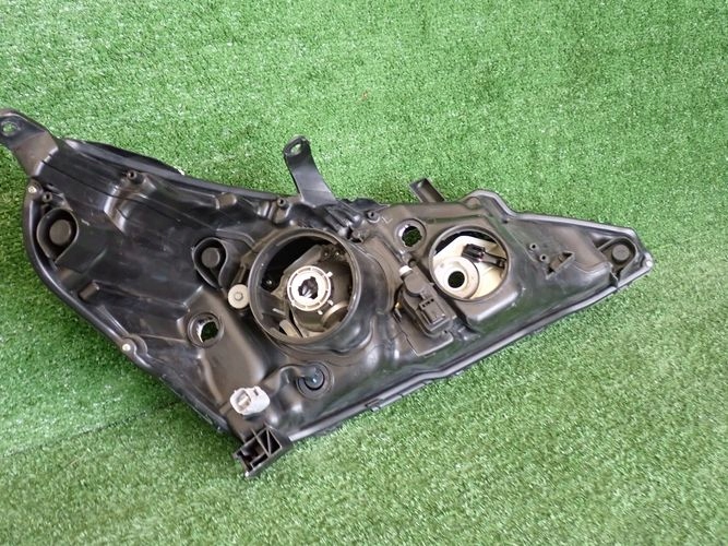 TOYOTA VERSO XENON ŠOŠOVKA LIFT 13- LAVE PREDNE SVETLO