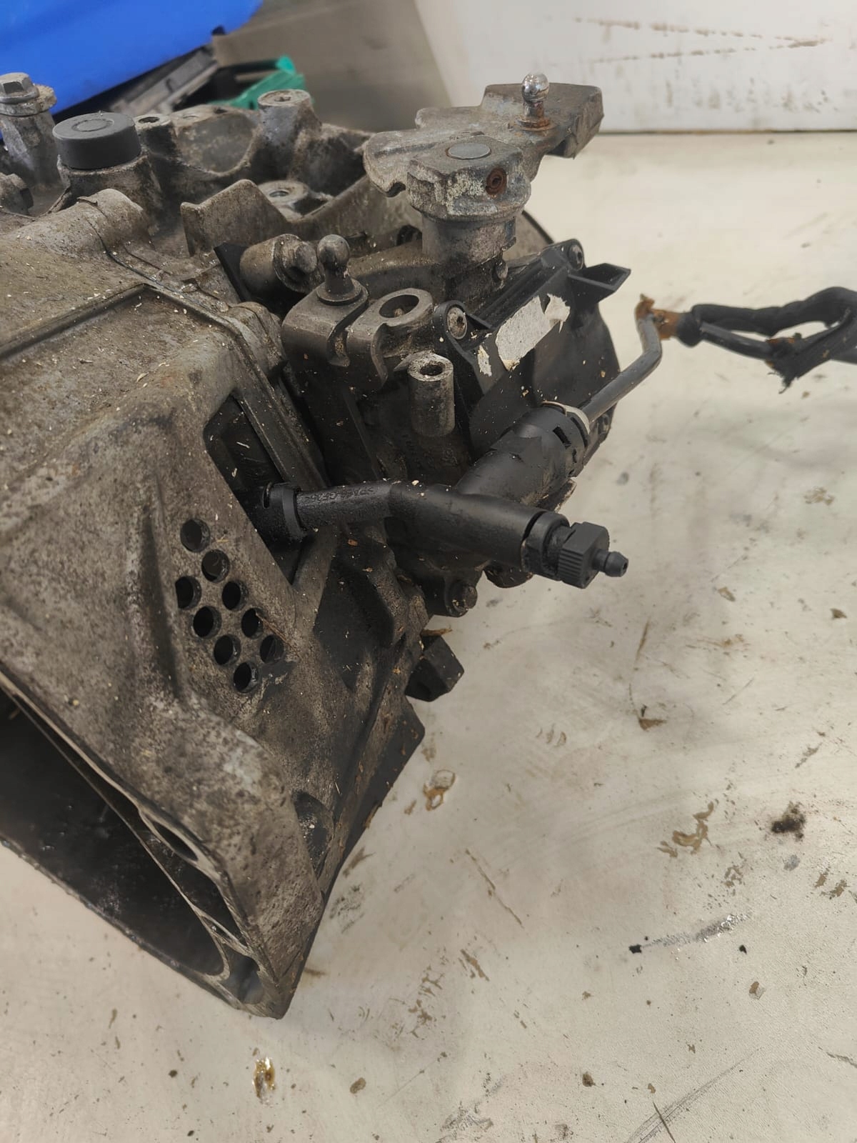 Citroen ds4 1.6 ehdi diesel 9686219510 PREVODOVKA MANUALNA