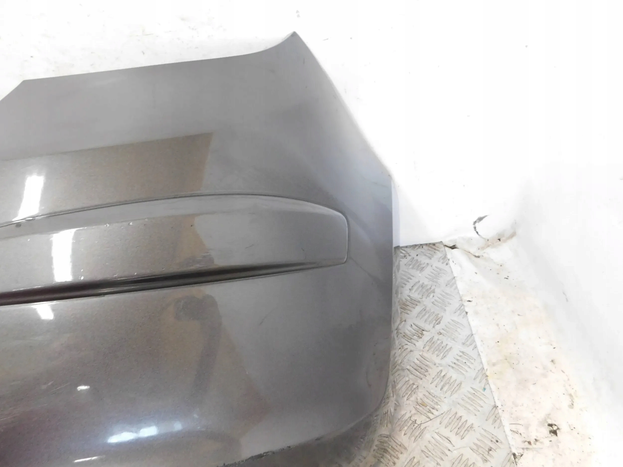 ZADNÝ NÁRAZNÍK HYUNDAI I30 HB 07-