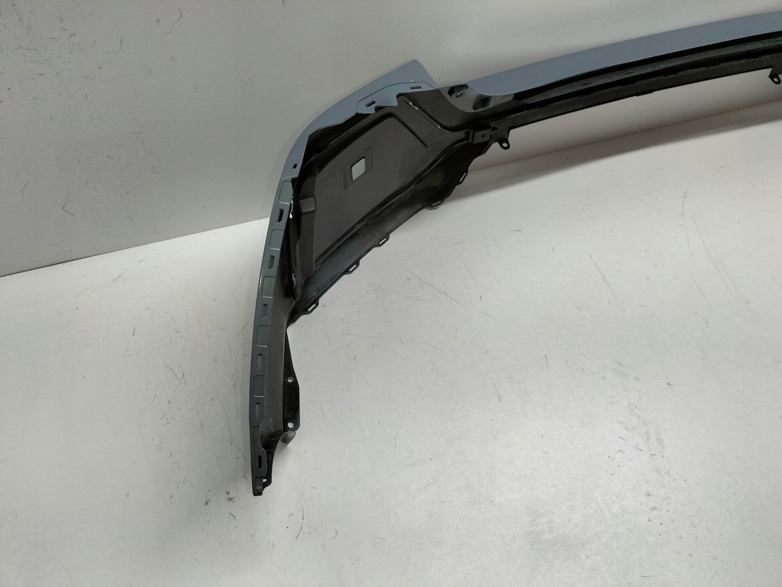 ZADNÝ NÁRAZNÍK HONDA CIVIC X 16- HB
