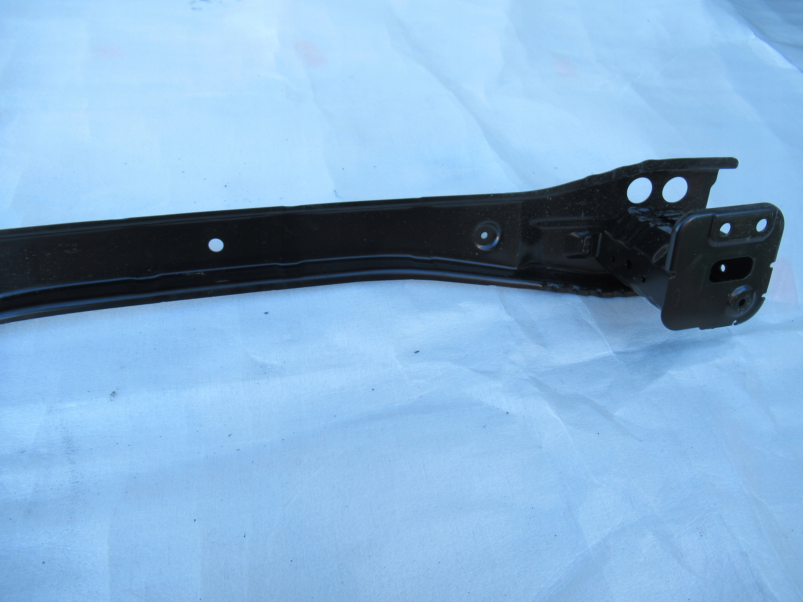 VYSTUHA ZADNEHO NARAZNIKA HONDA CRV 18-