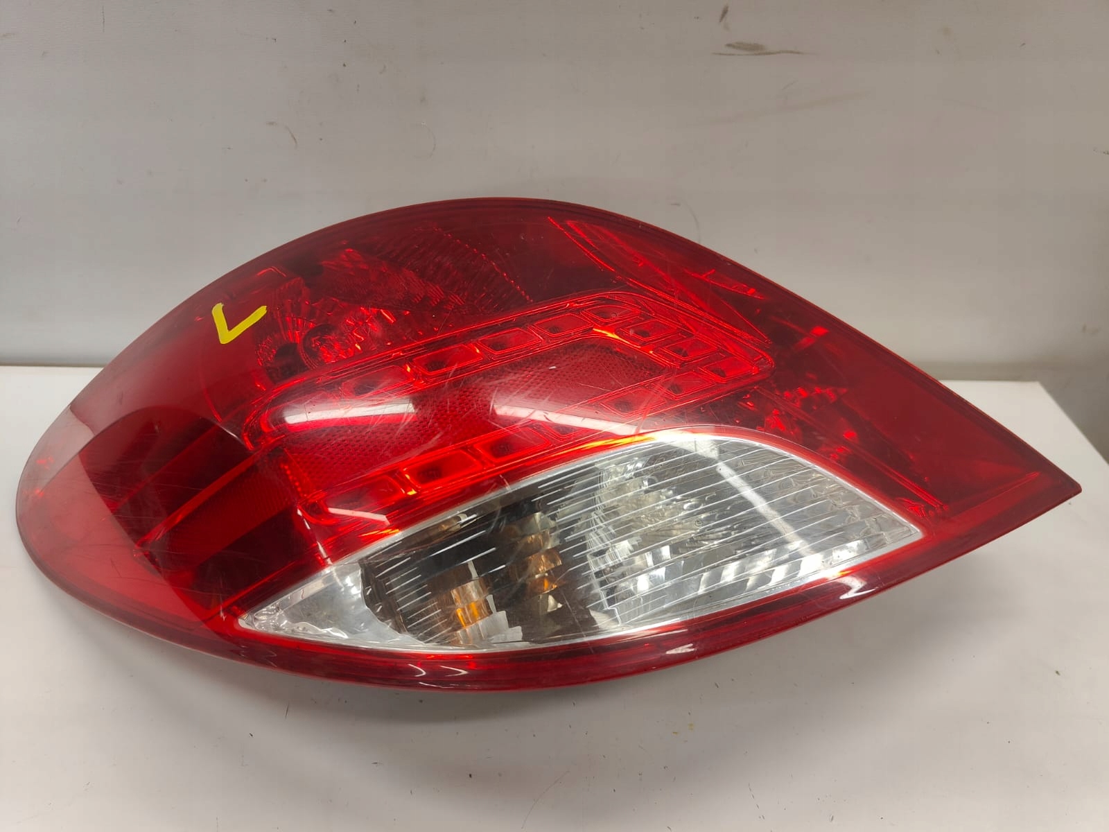 Peugeot 207 lift 09- LAVE PREDNE SVETLO 9686566080-00