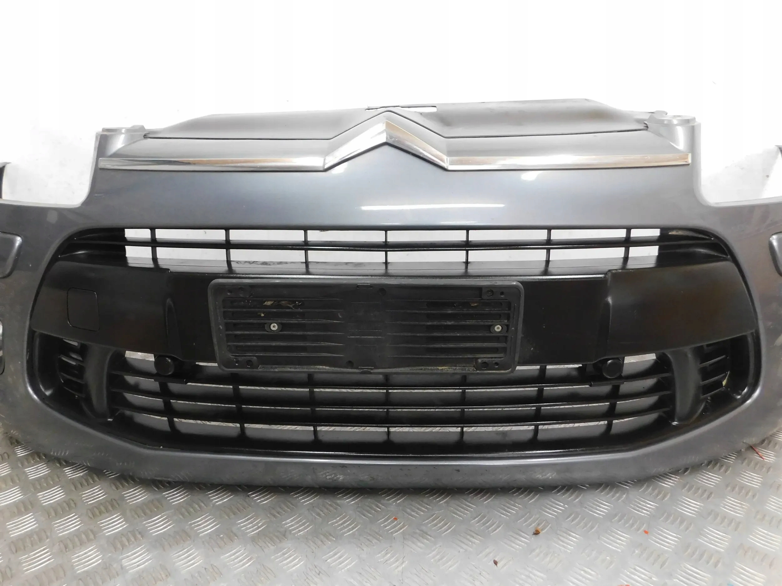 PREDNÝ NÁRAZNÍK CITROEN C4 LIFT PDC